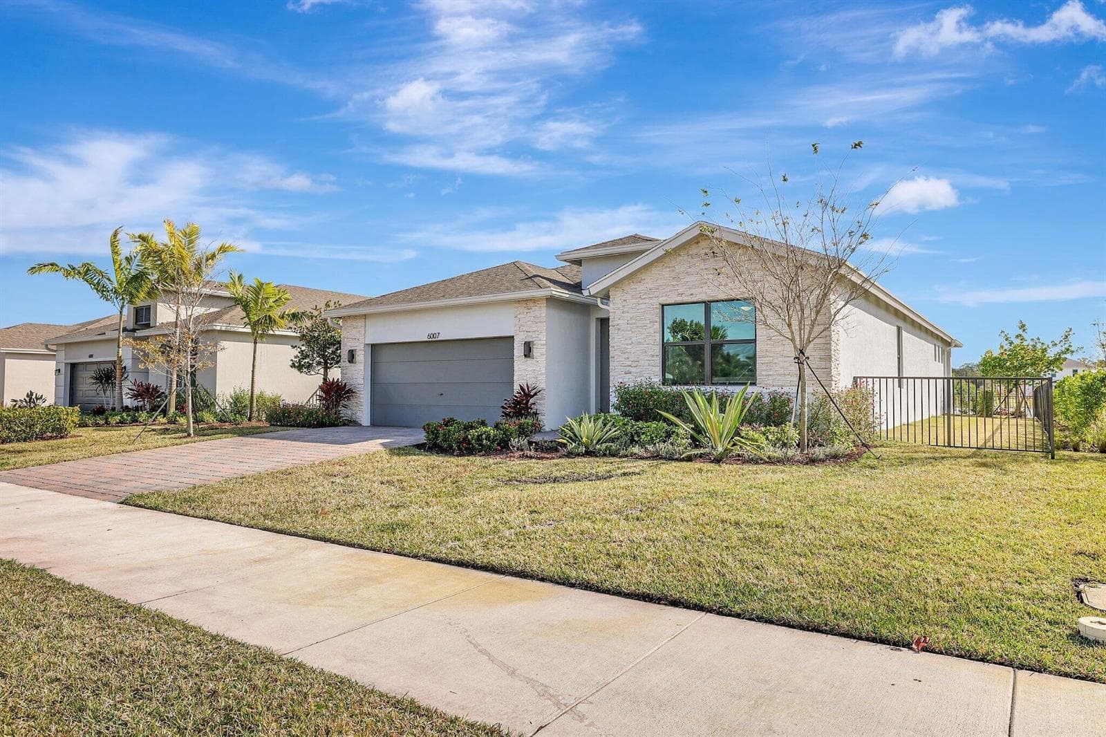 6007 SE Skyblue Circle, Stuart, FL 34997 photo 3