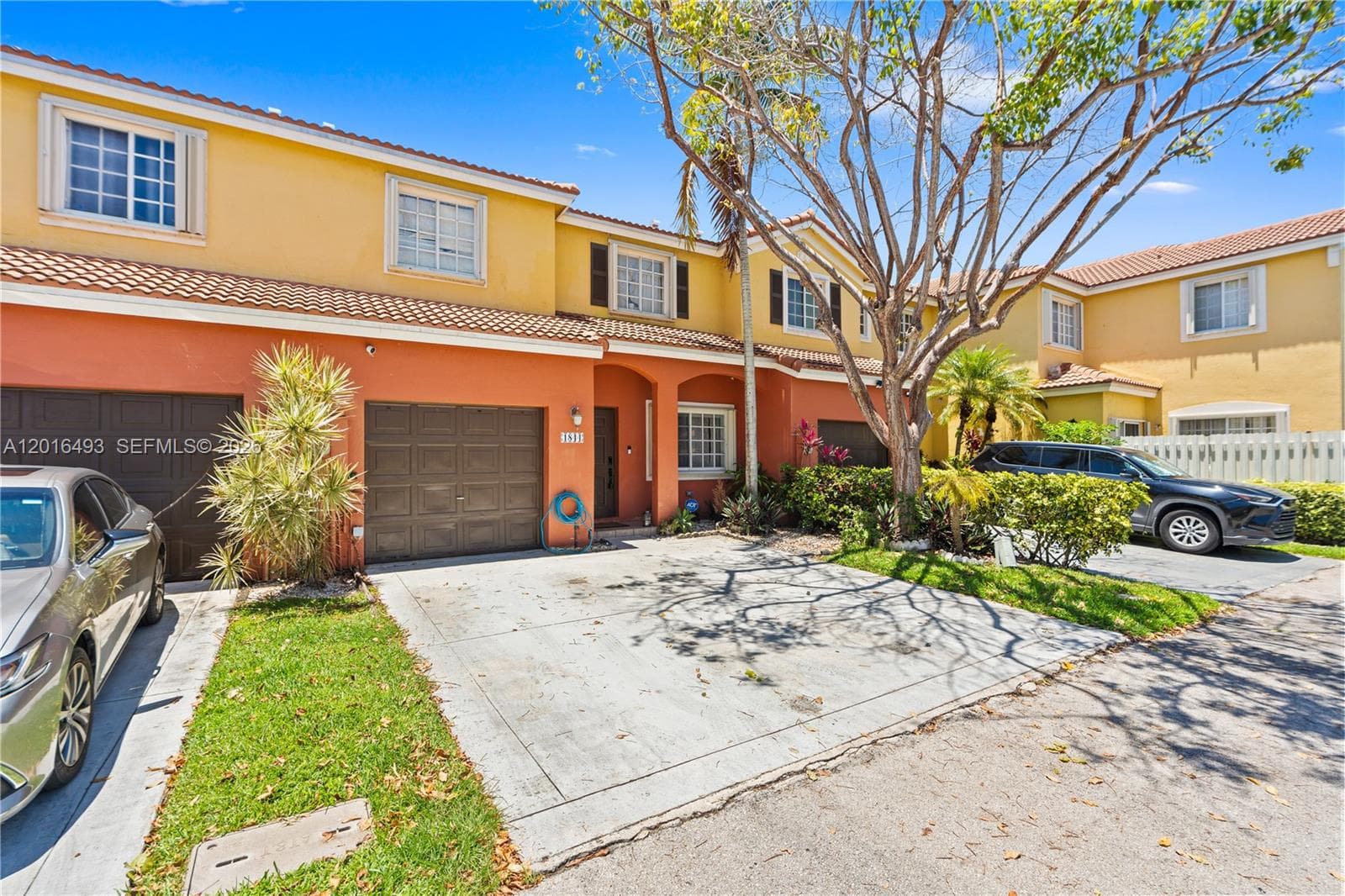 1844 SW 102nd Way, Miramar, FL 33025 photo 2