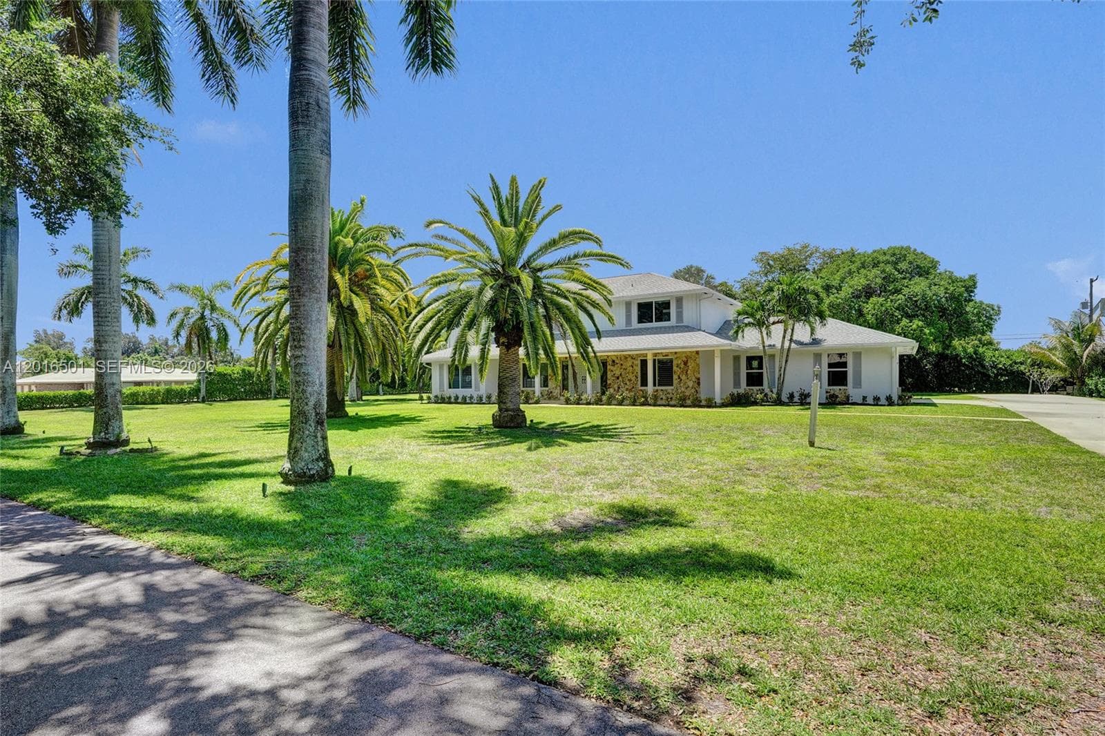 4024 Frances Dr, Delray Beach, FL 33445 photo 2