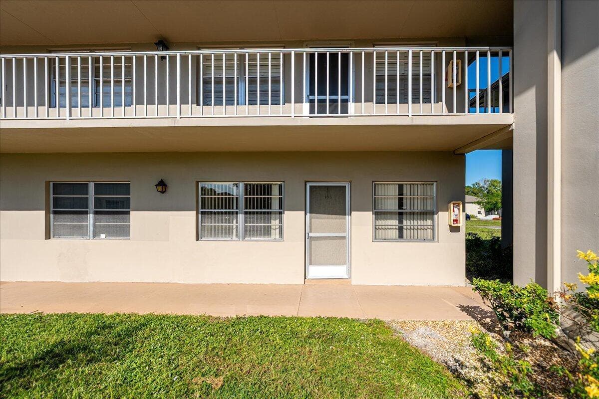 28 Lake Vista Trail # 105, Port St. Lucie, FL 34952 photo 3