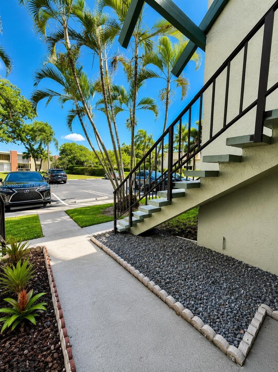 7396 NW 18th St # 101, Margate, FL 33063 photo 4