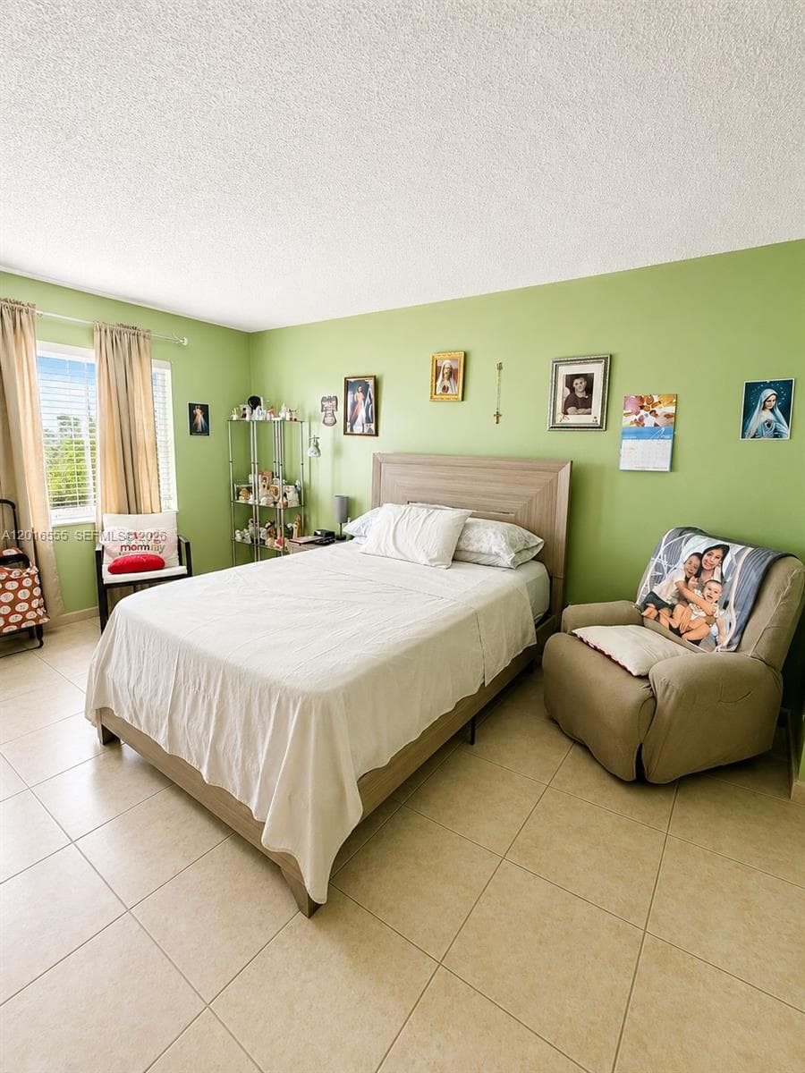 9800 Sunrise Lakes Blvd # 202, Sunrise, FL 33322 photo 3