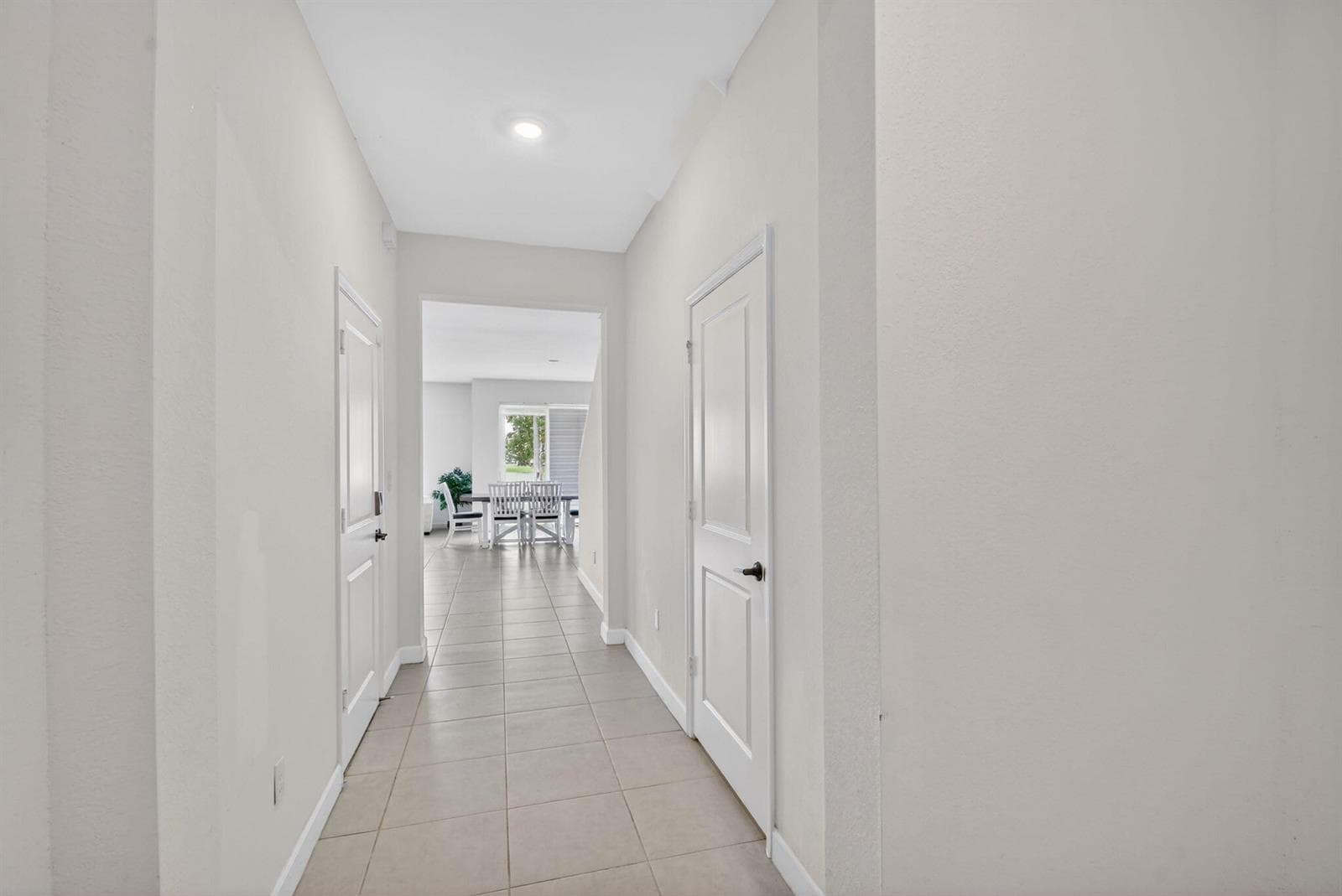 6933 N Harbours Edge Avenue, Lake Worth, FL 33467 photo 5