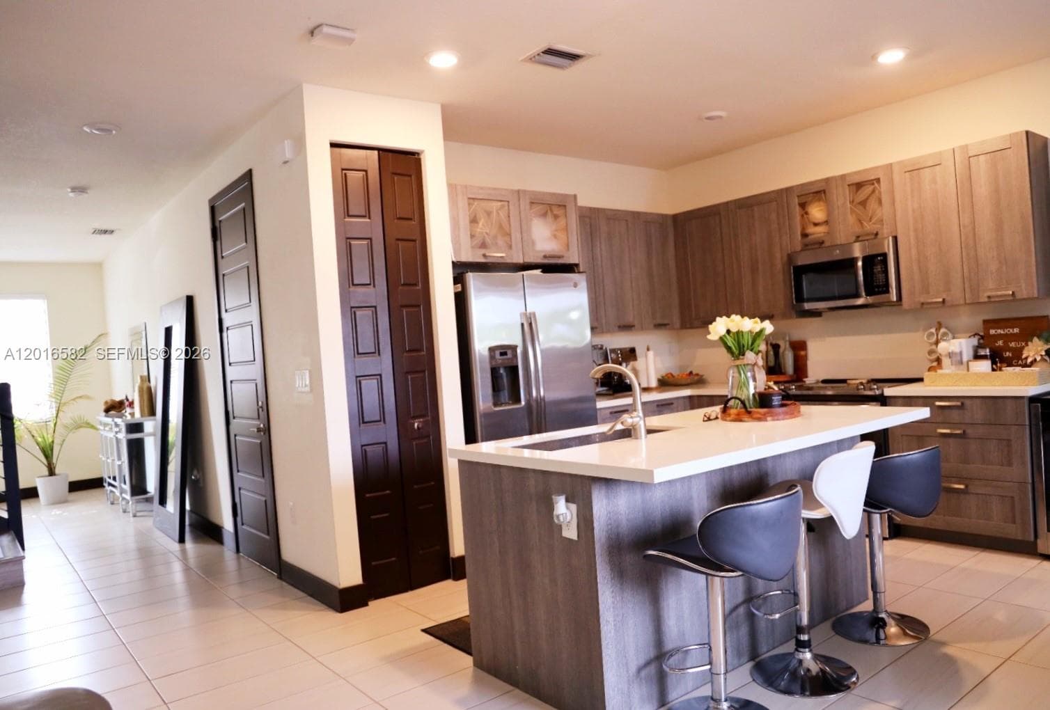 16012 NW 91st Ct, Miami Lakes, FL 33018 photo 4