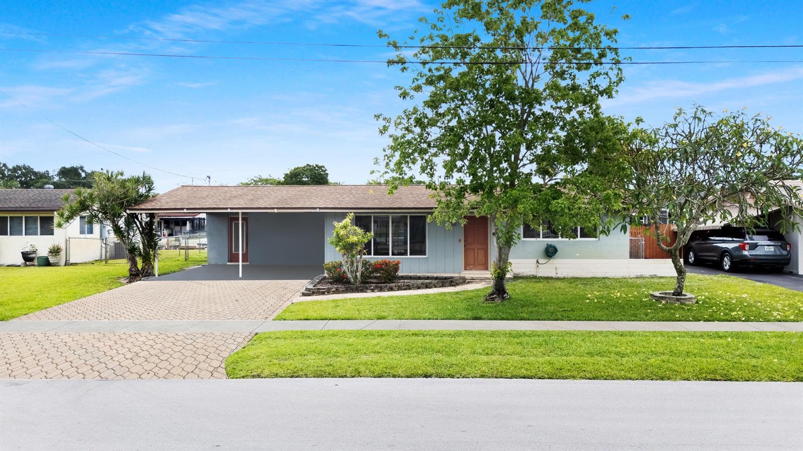 1340 SW 56th Avenue, Plantation, FL 33317 photo 2