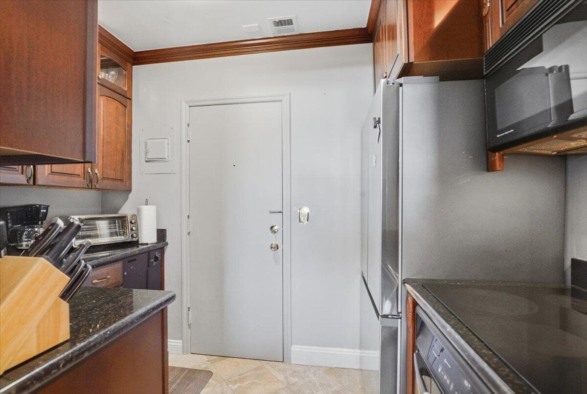 6261 NE 19th Avenue # 1229, Fort Lauderdale, FL 33308 photo 4