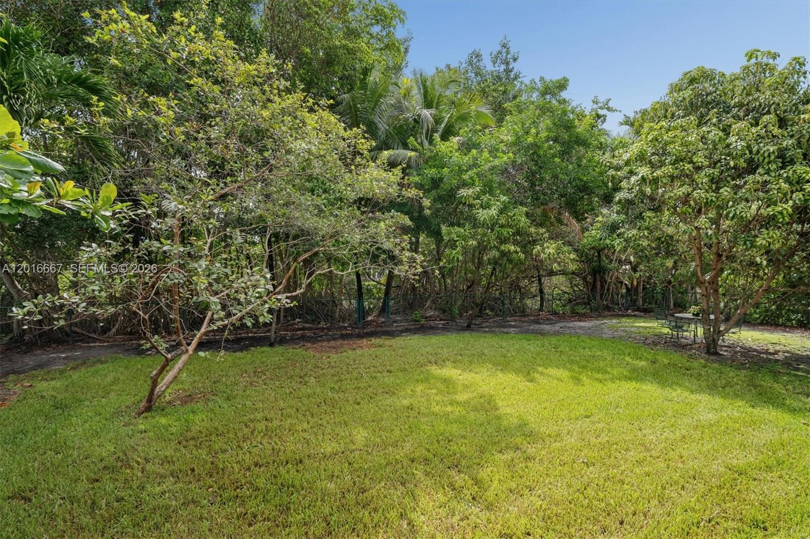20021 NE 25th Ave, Miami, FL 33180 photo 4