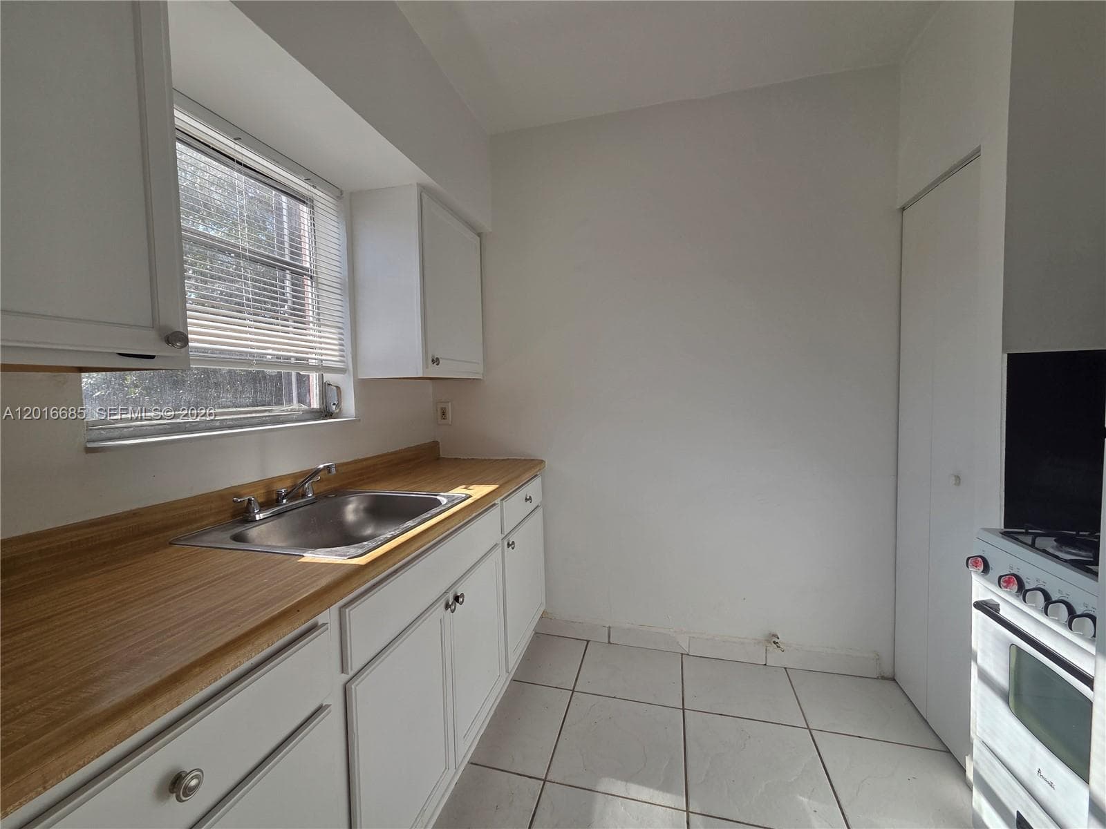 781 SW 11th St # 3, Miami, FL 33129 photo 4