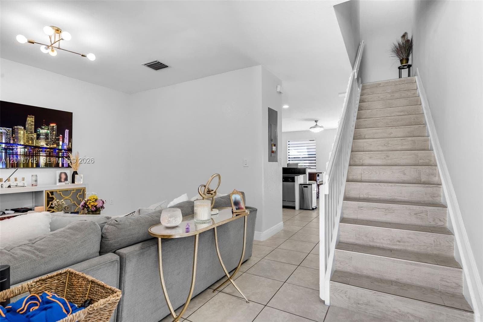8936 W 35th Ln, Hialeah, FL 33018 photo 4