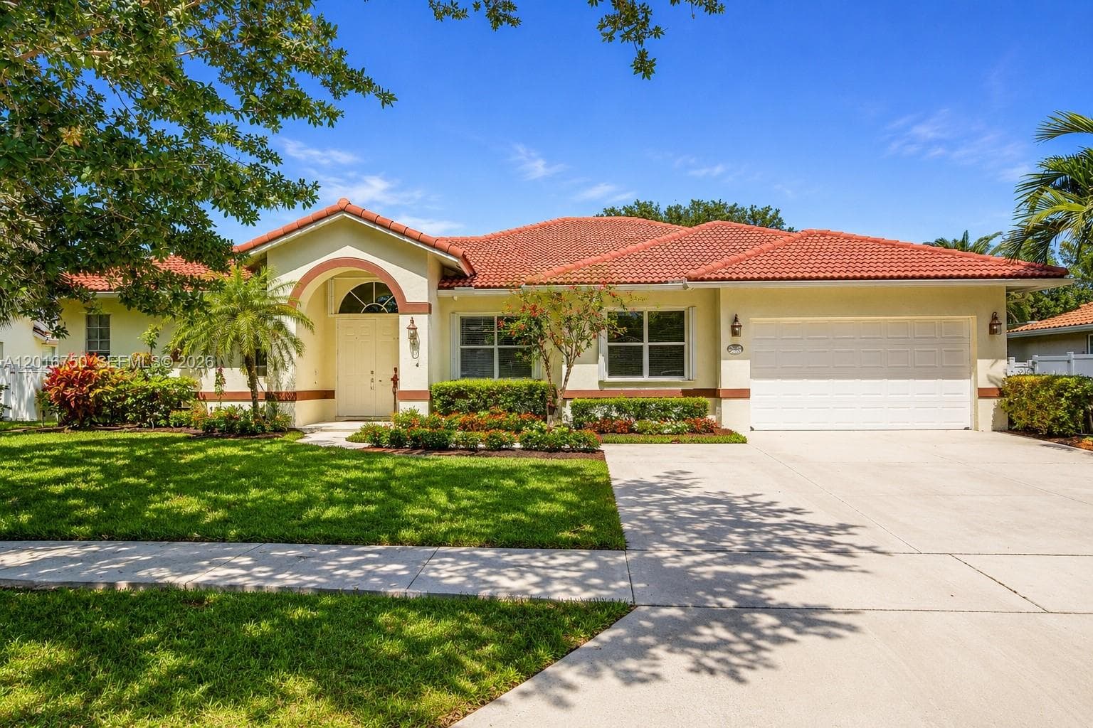 4401 SW 74th Ter, Davie, FL 33314 photo 2