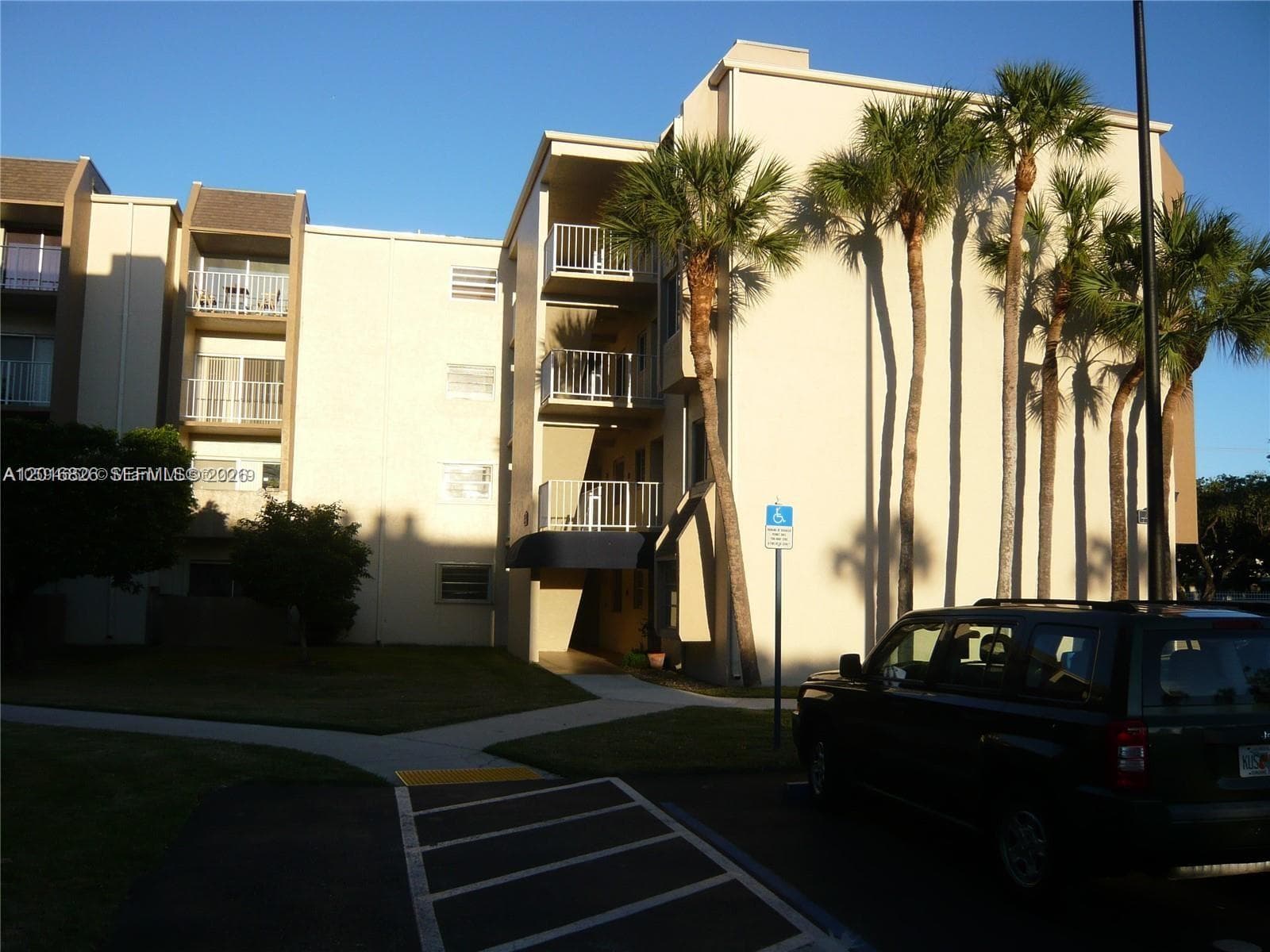 7715 SW 86th St # A2-405, Miami, FL 33143 photo 3