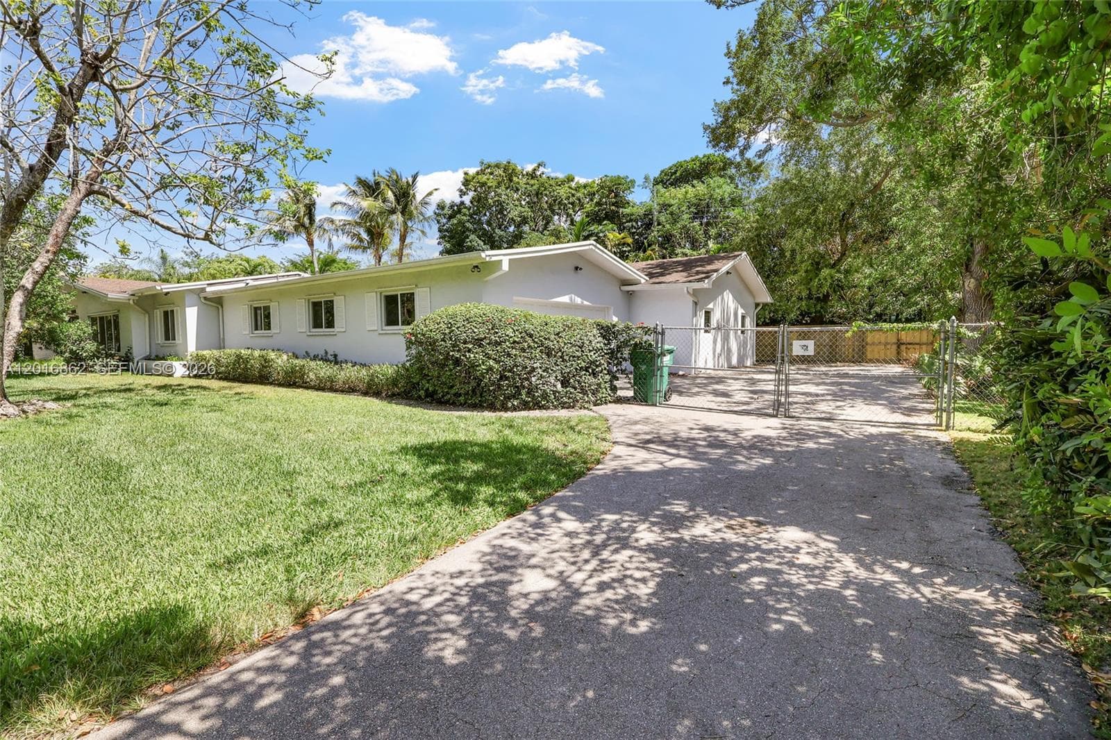 7800 SW 132nd St, Pinecrest, FL 33156 photo 2