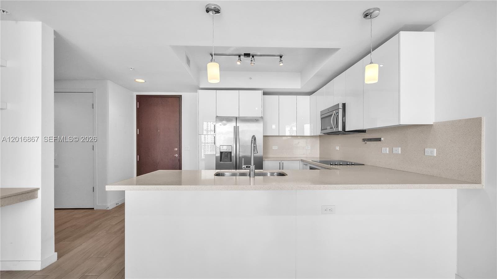999 SW 1st Ave # 2009, Miami, FL 33130 photo 2