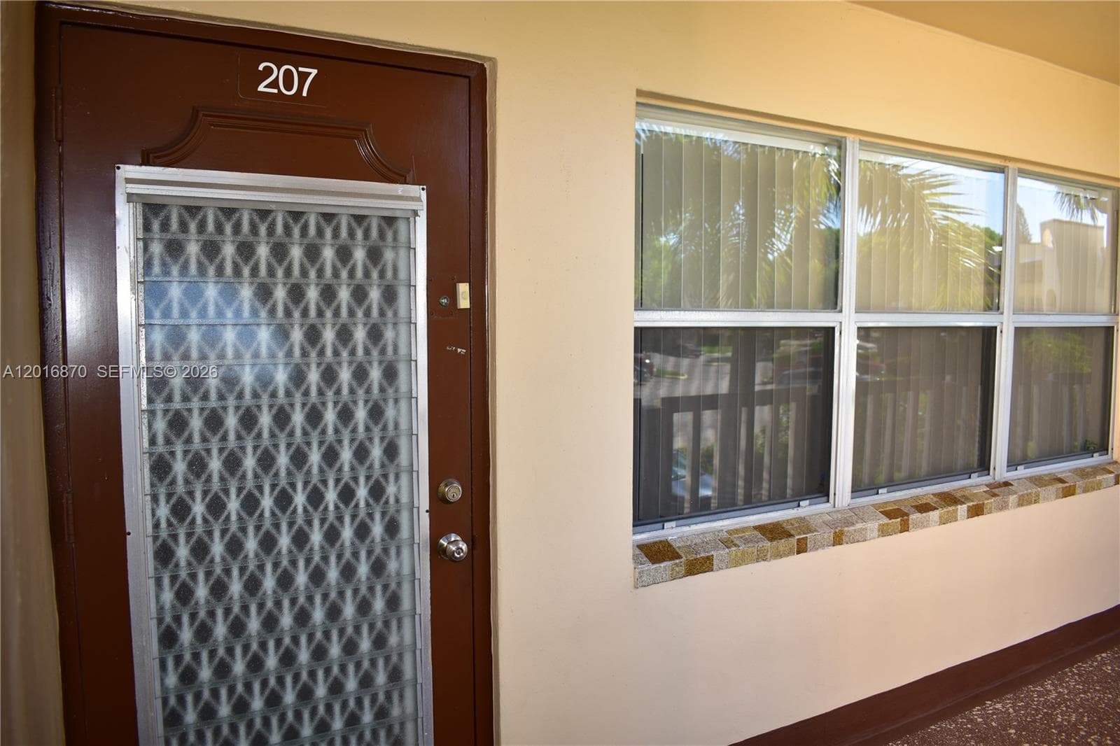 8851 Sunrise Lakes Blvd # 207, Sunrise, FL 33322