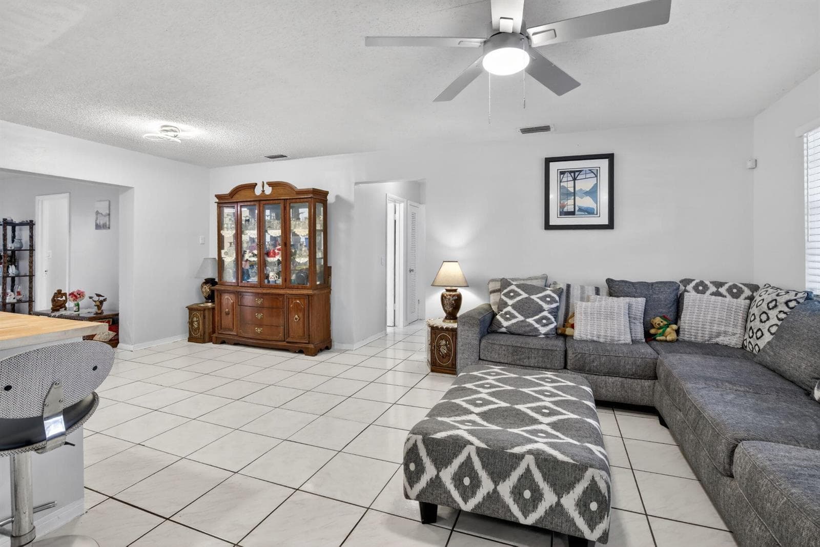 1411 NW 89th Avenue, Pembroke Pines, FL 33024 photo 3