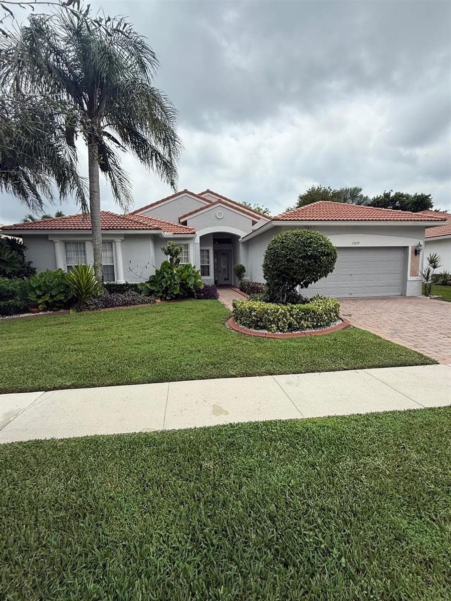 12039 Oakvista Drive, Boynton Beach, FL 33437 photo 2