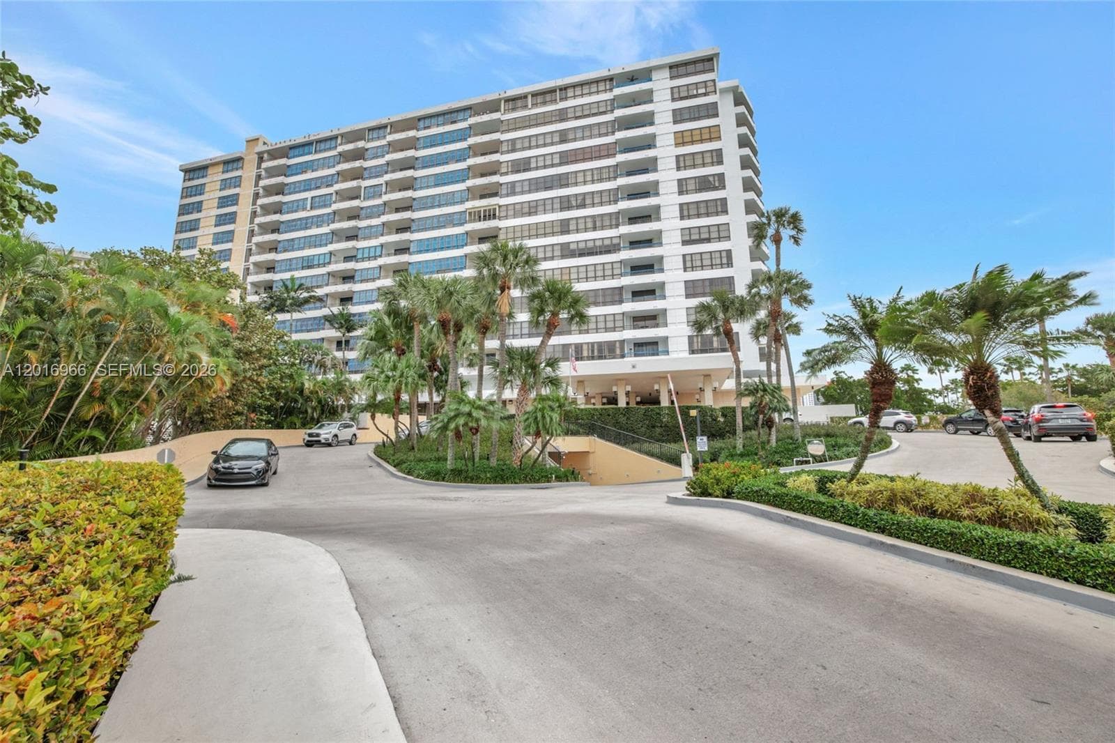 500 Three Islands Blvd # 622, Hallandale Beach, FL 33009 photo 2