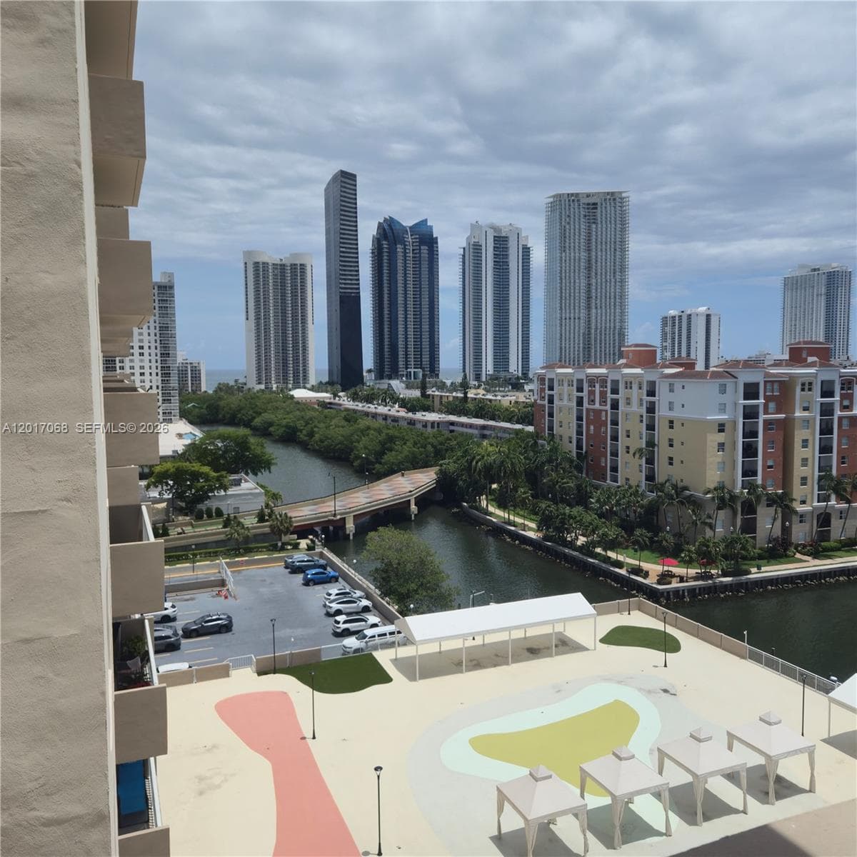 250 SE 174th St # 1020, Sunny Isles Beach, FL 33160 photo 2