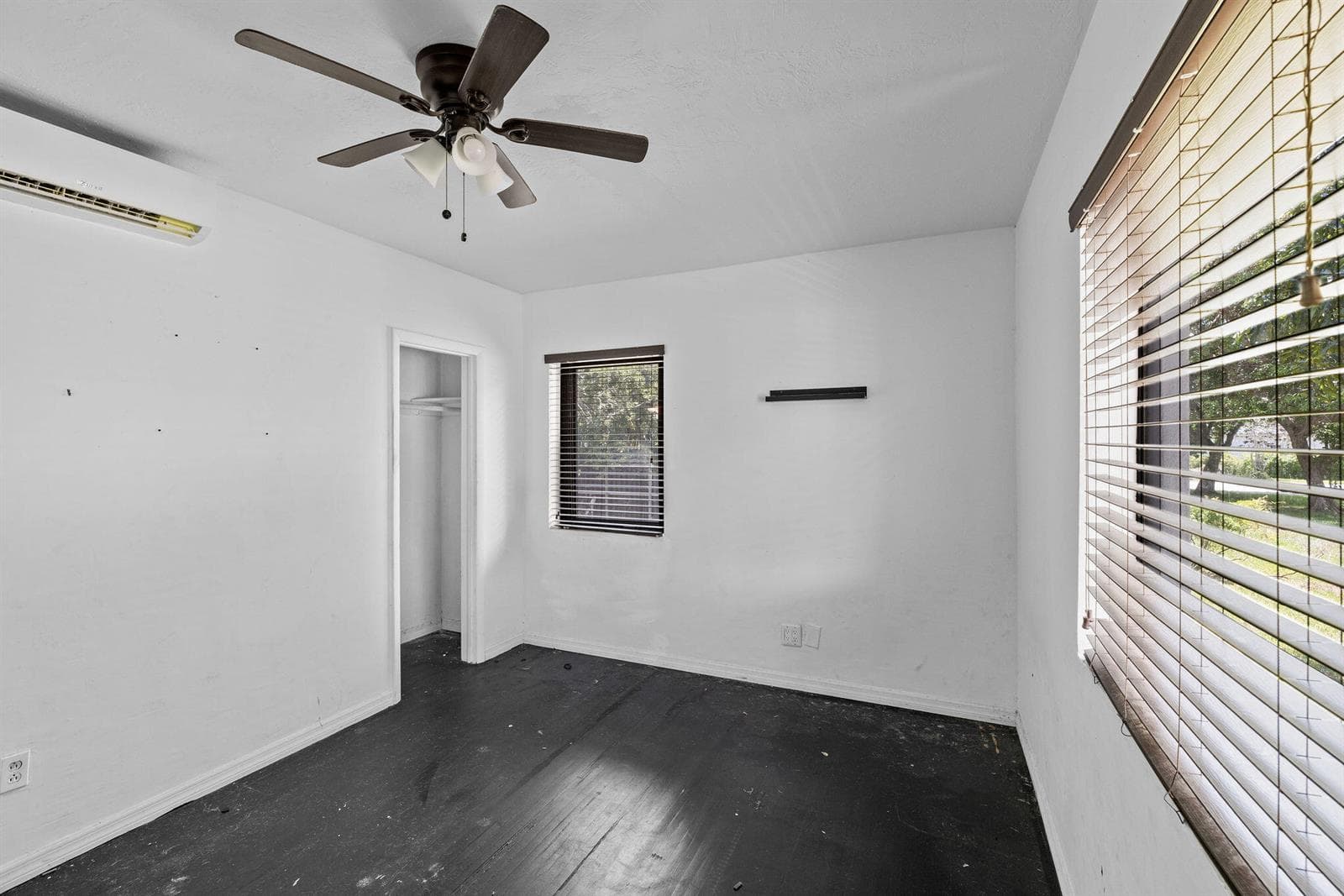 515 NW 88th Street, El Portal, FL 33150 photo 5