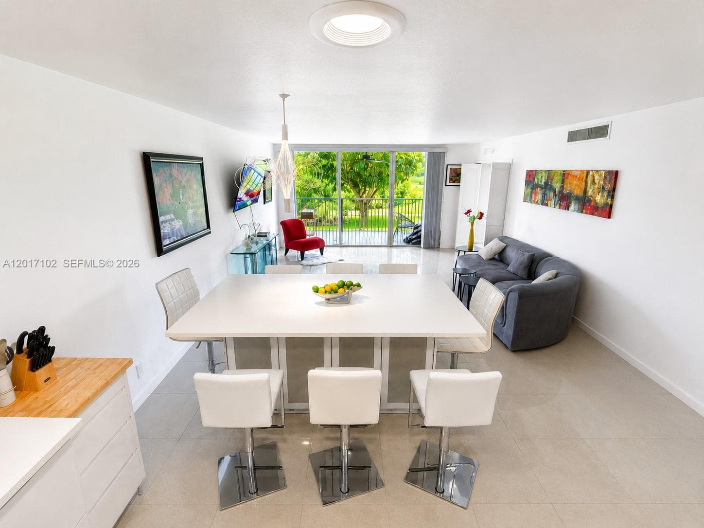 3051 S Palm Aire Dr # 201, Pompano Beach, FL 33069 photo 2