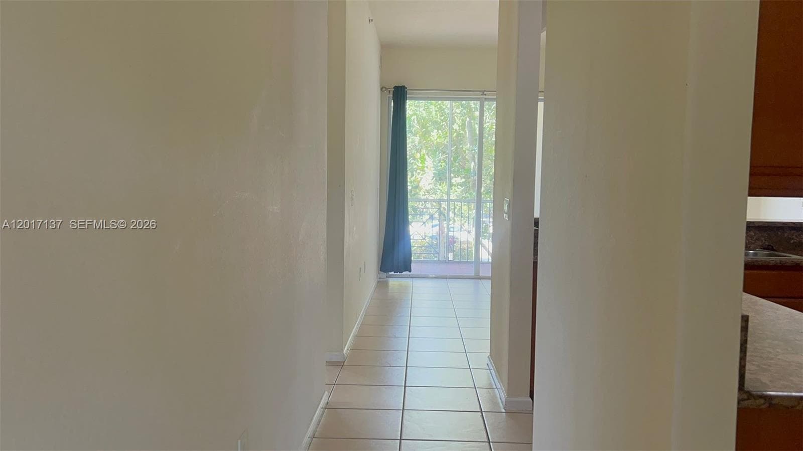 3500 Oaks Clubhouse Dr # 211, Pompano Beach, FL 33069 photo 5