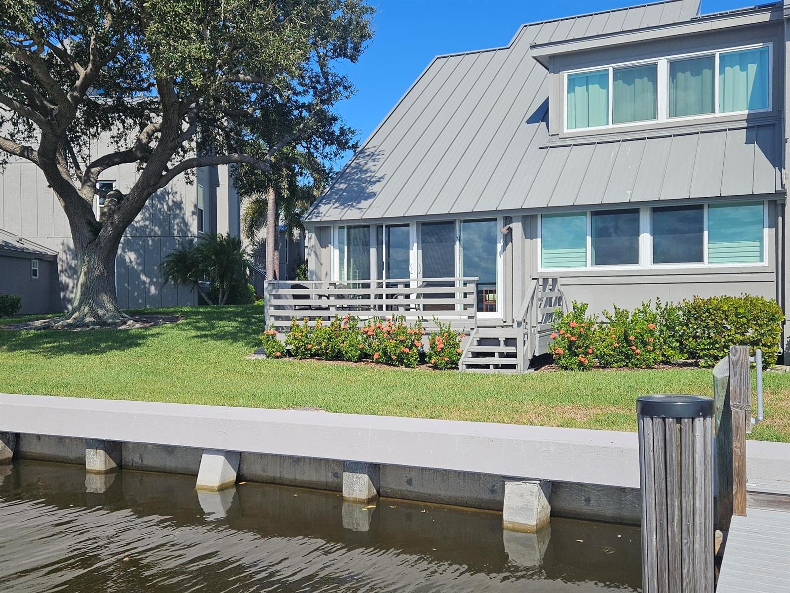201 Spyglass Lane, Vero Beach, FL 32963 photo 2