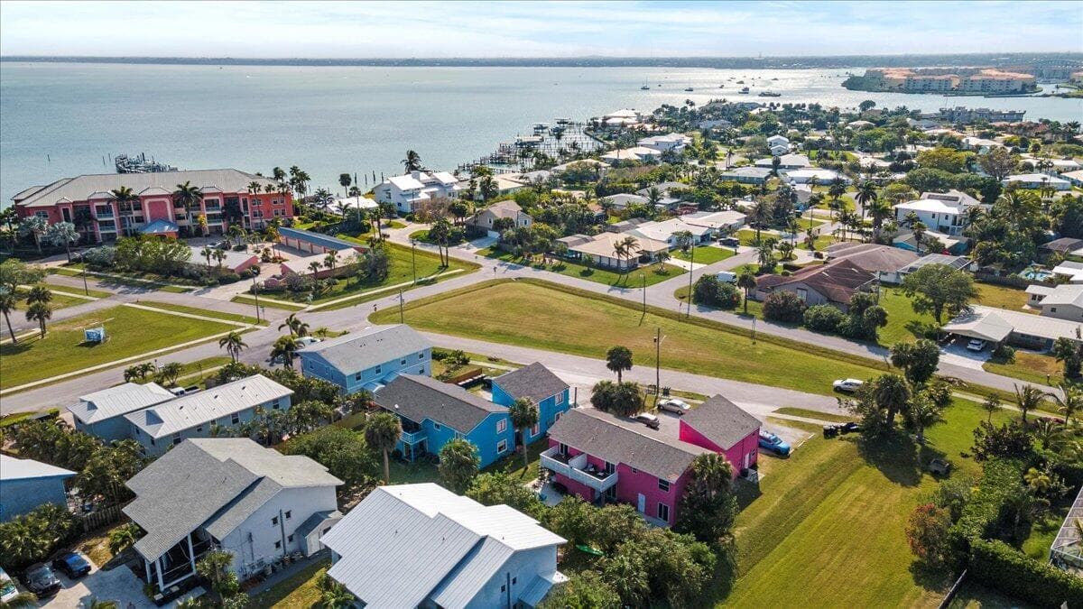 646 Eldorado Street, Fort Pierce, FL 34949 photo 4