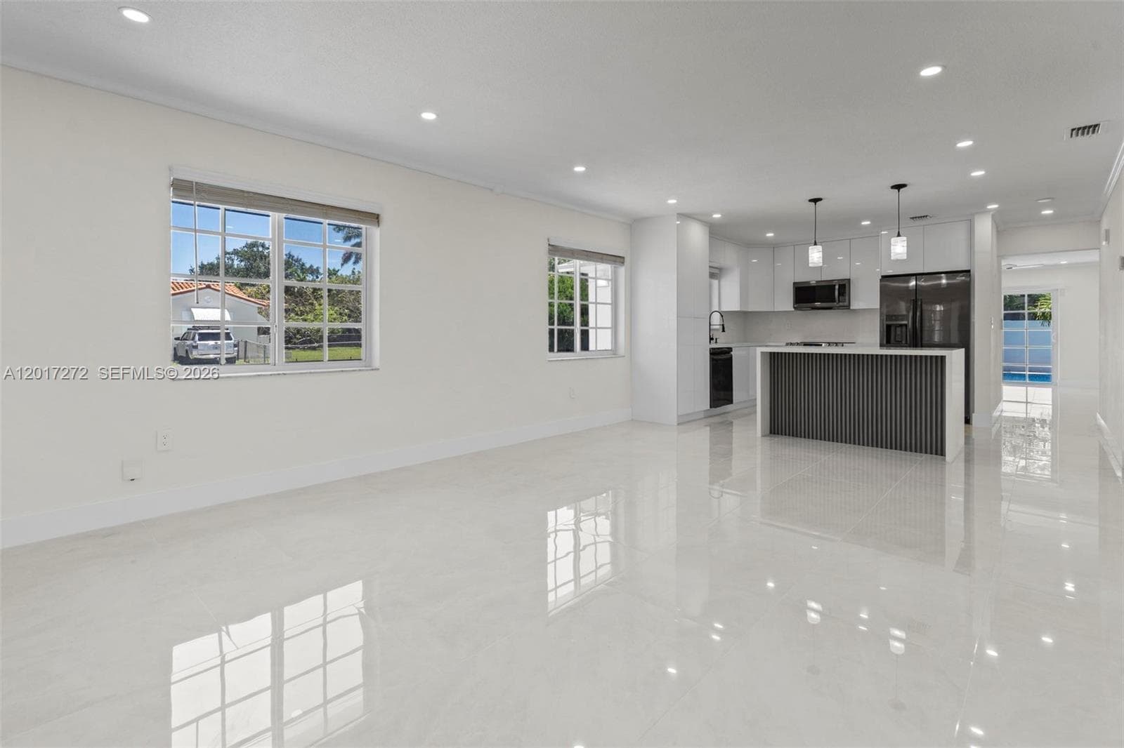 1900 SW 24th St, Miami, FL 33145 photo 4