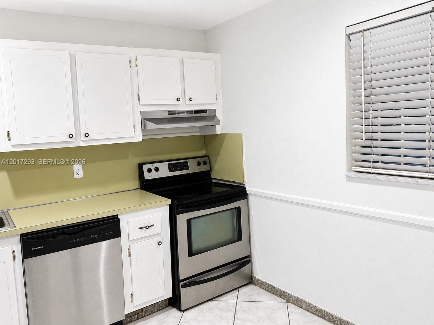410 SE 2nd St # 415, Hallandale Beach, FL 33009 photo 5