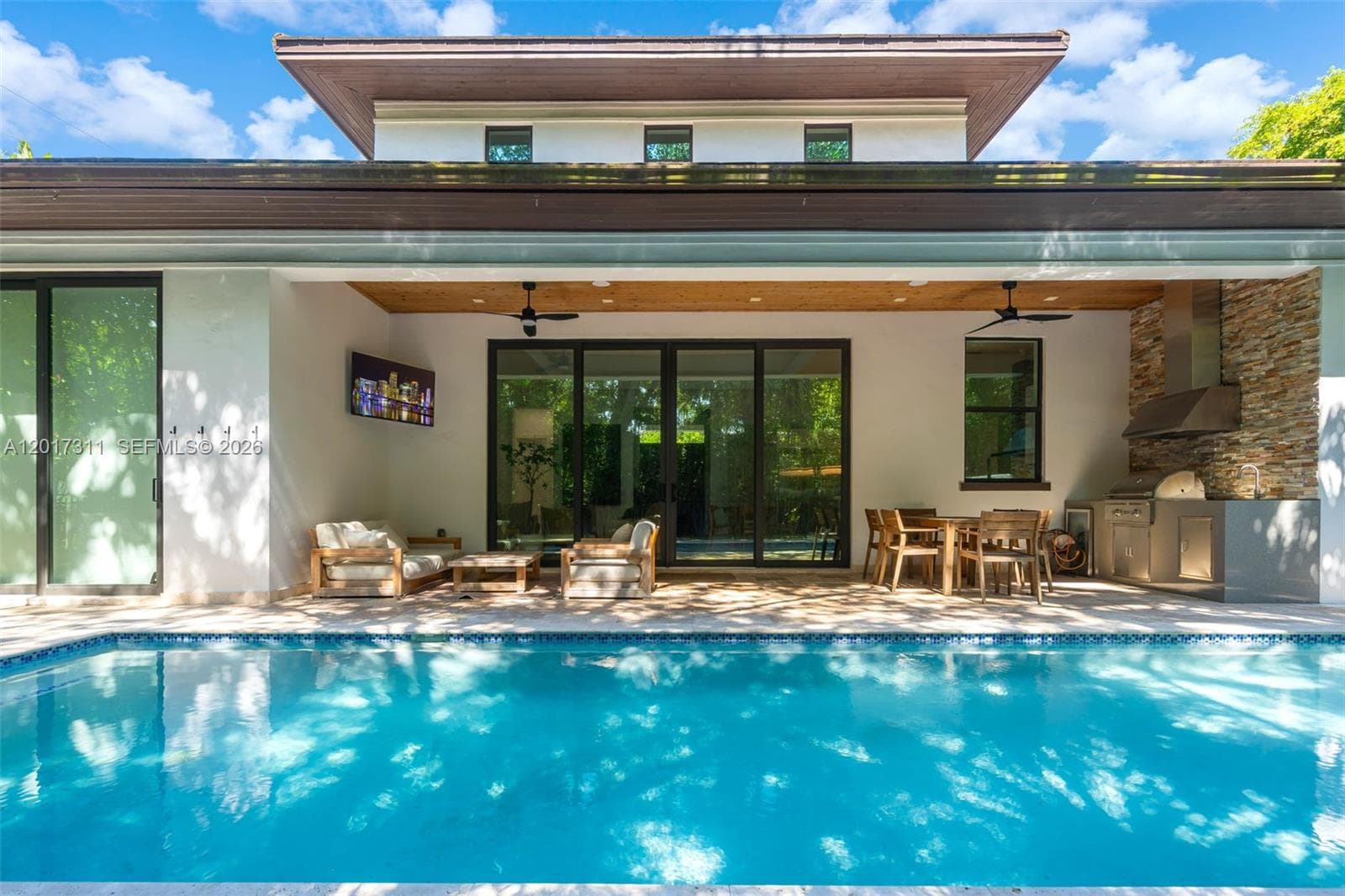 1010 Genoa St, Coral Gables, FL 33134 photo 4