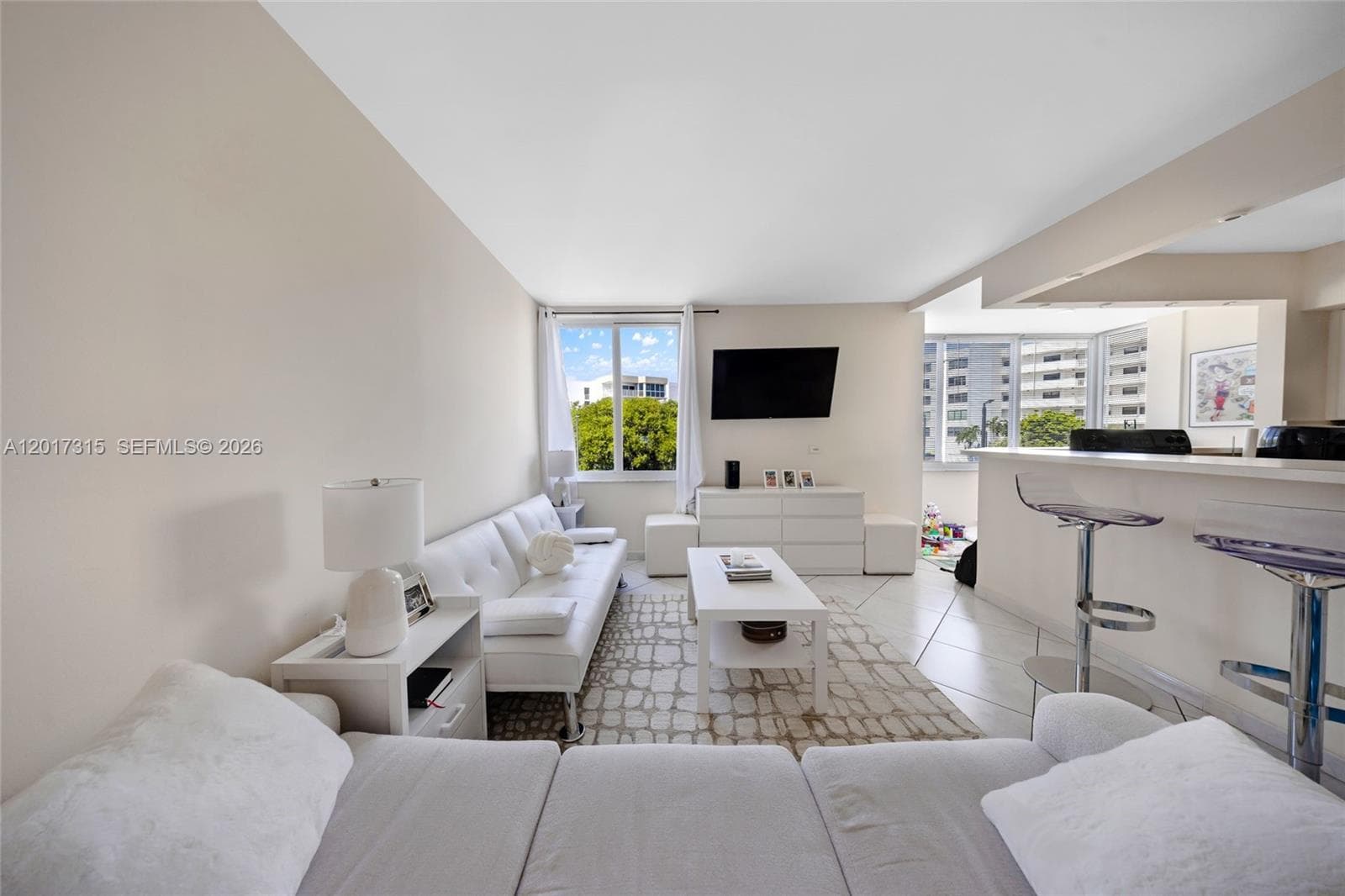 250 180th Dr # 352, Sunny Isles Beach, FL 33160