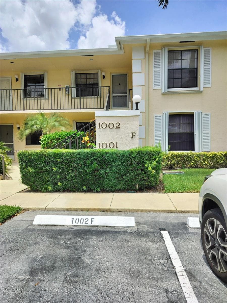 1001 Keystone Dr # F, Jupiter, FL 33458