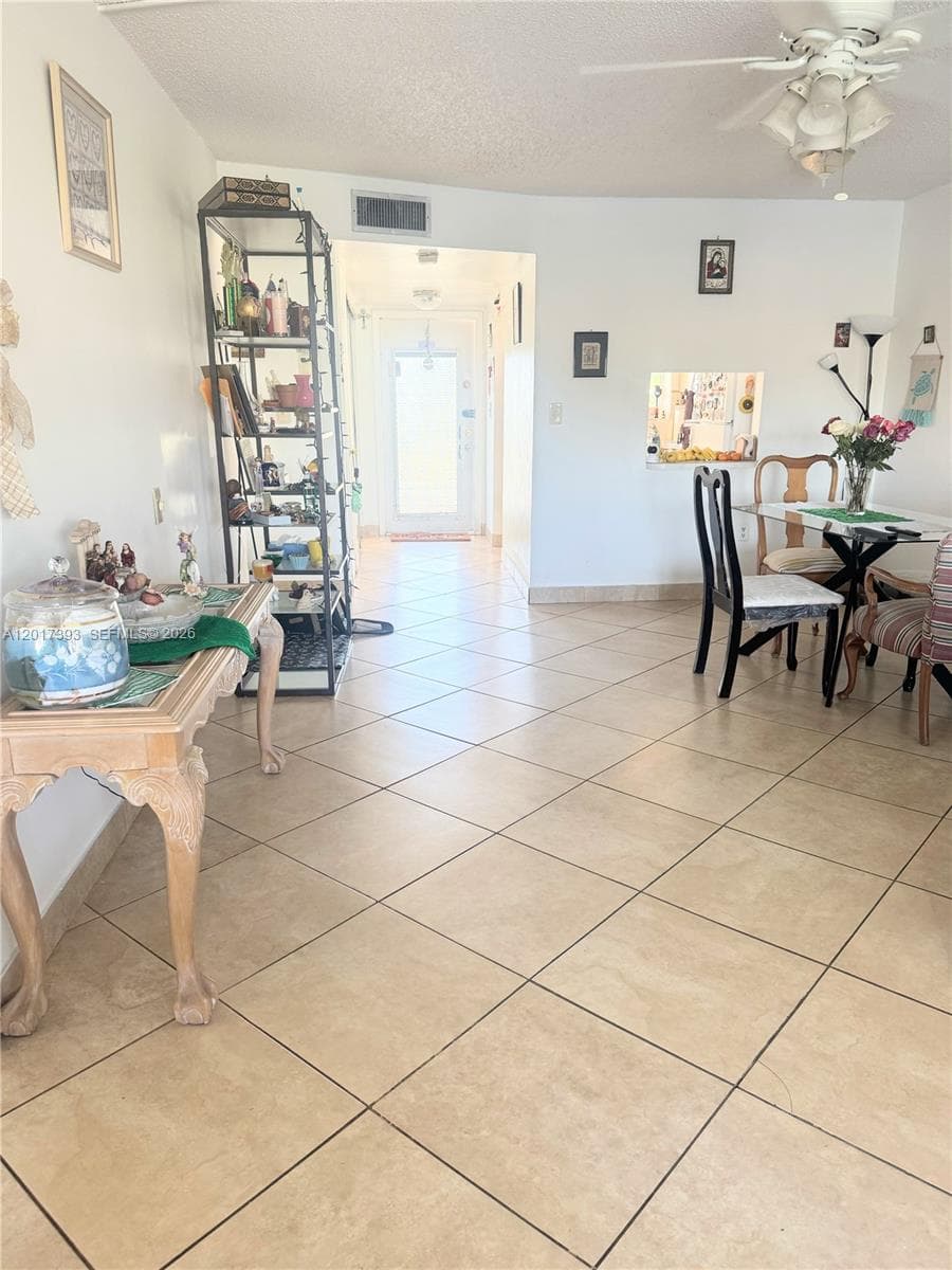 8130 Sunrise Lakes Blvd # 202, Sunrise, FL 33322 photo 4