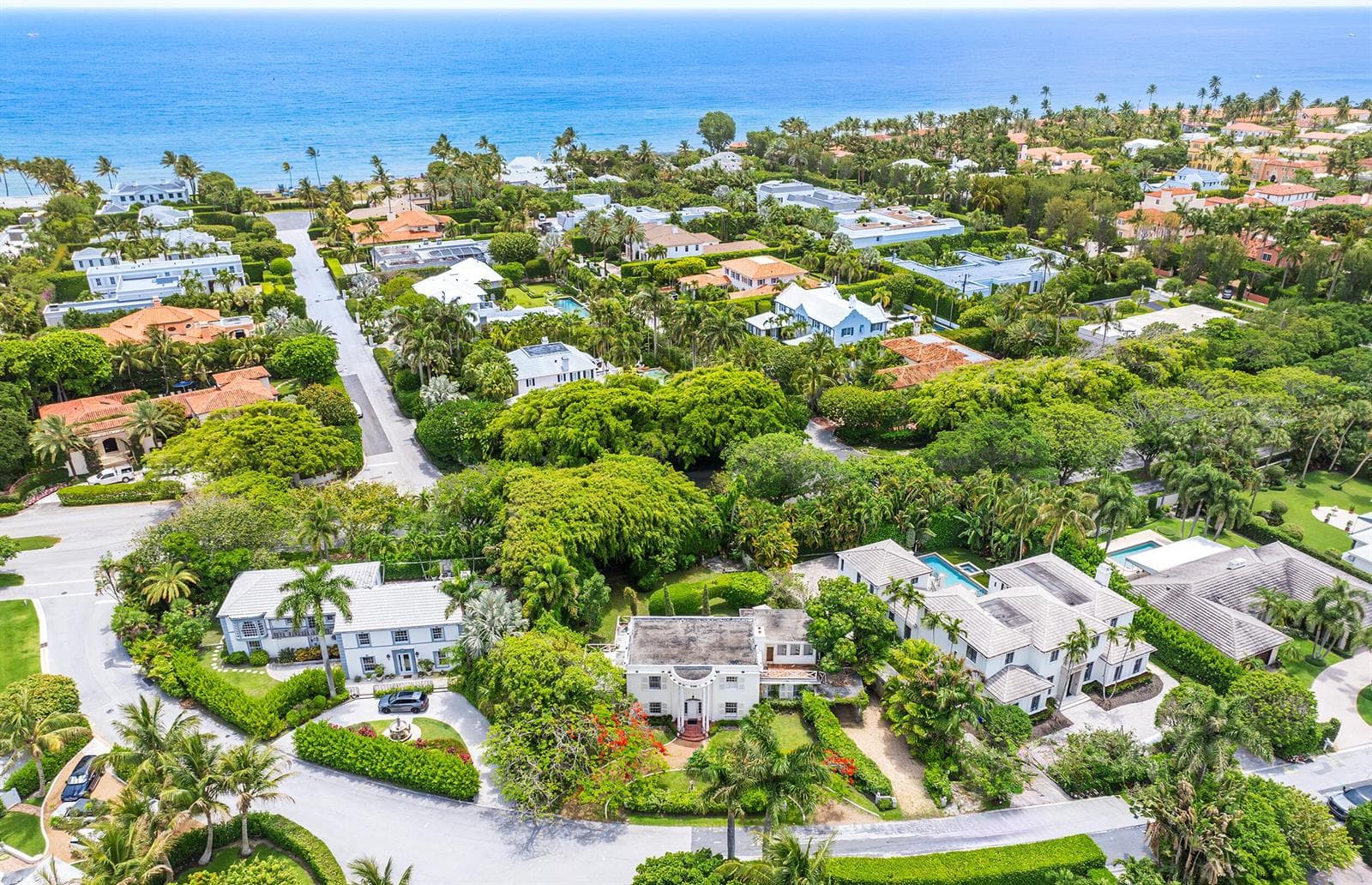 357 Crescent Drive, Palm Beach, FL 33480 photo 3