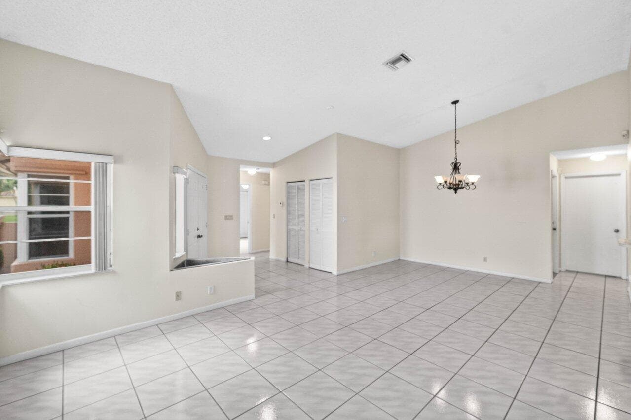 10001 Country Brook Road, Boca Raton, FL 33428 photo 3