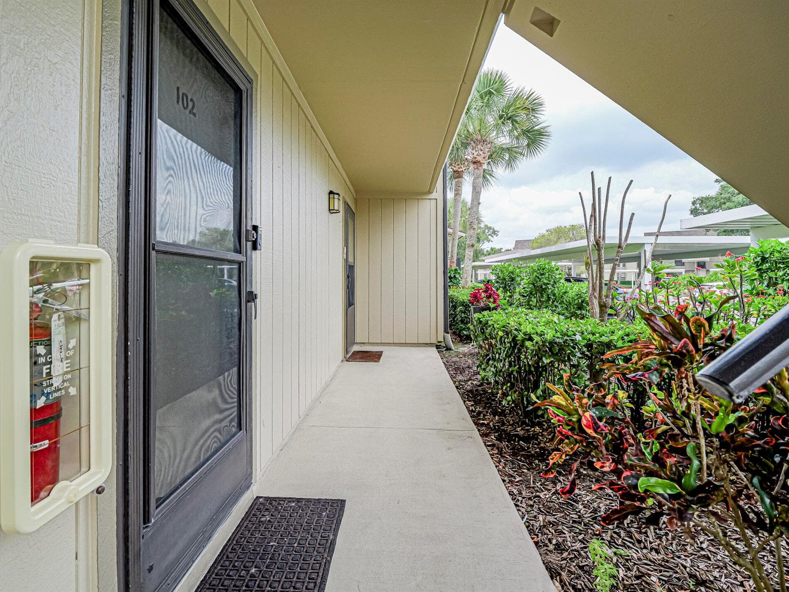 23 Plantation Drive # 102, Vero Beach, FL 32966 photo 5