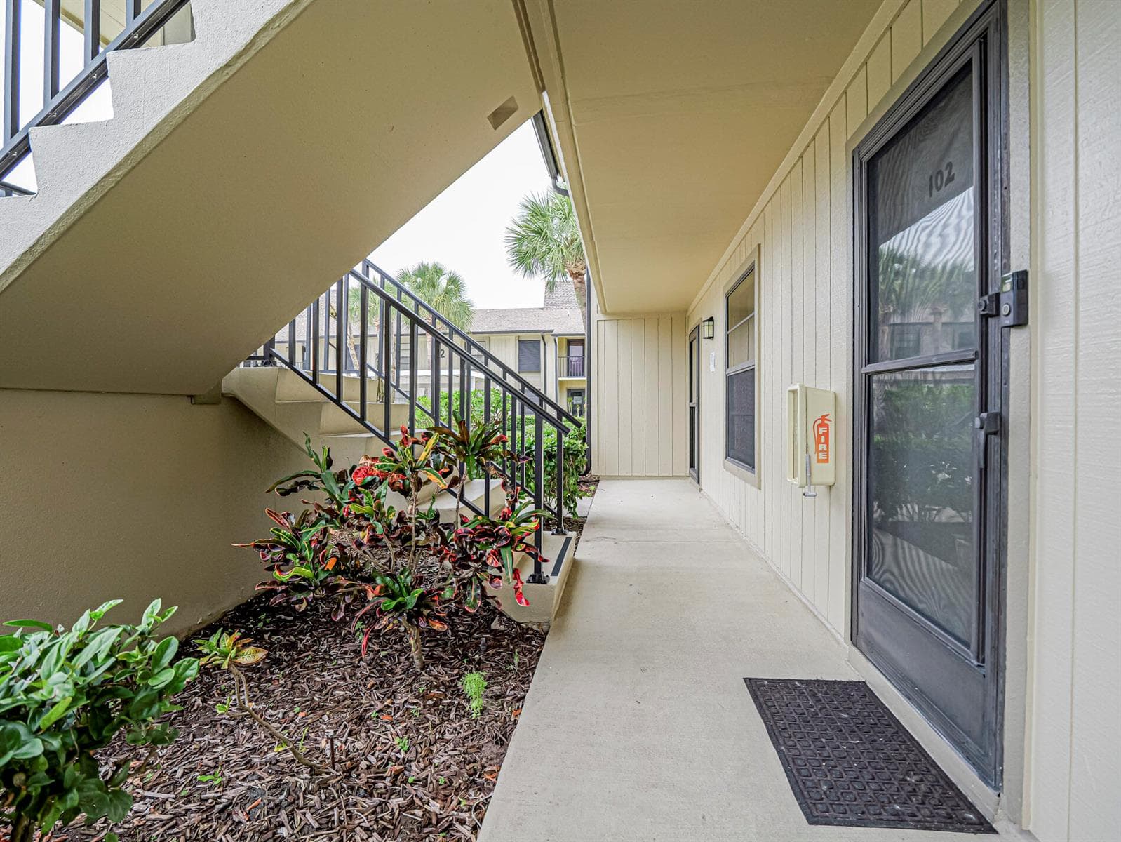 23 Plantation Drive # 102, Vero Beach, FL 32966 photo 4