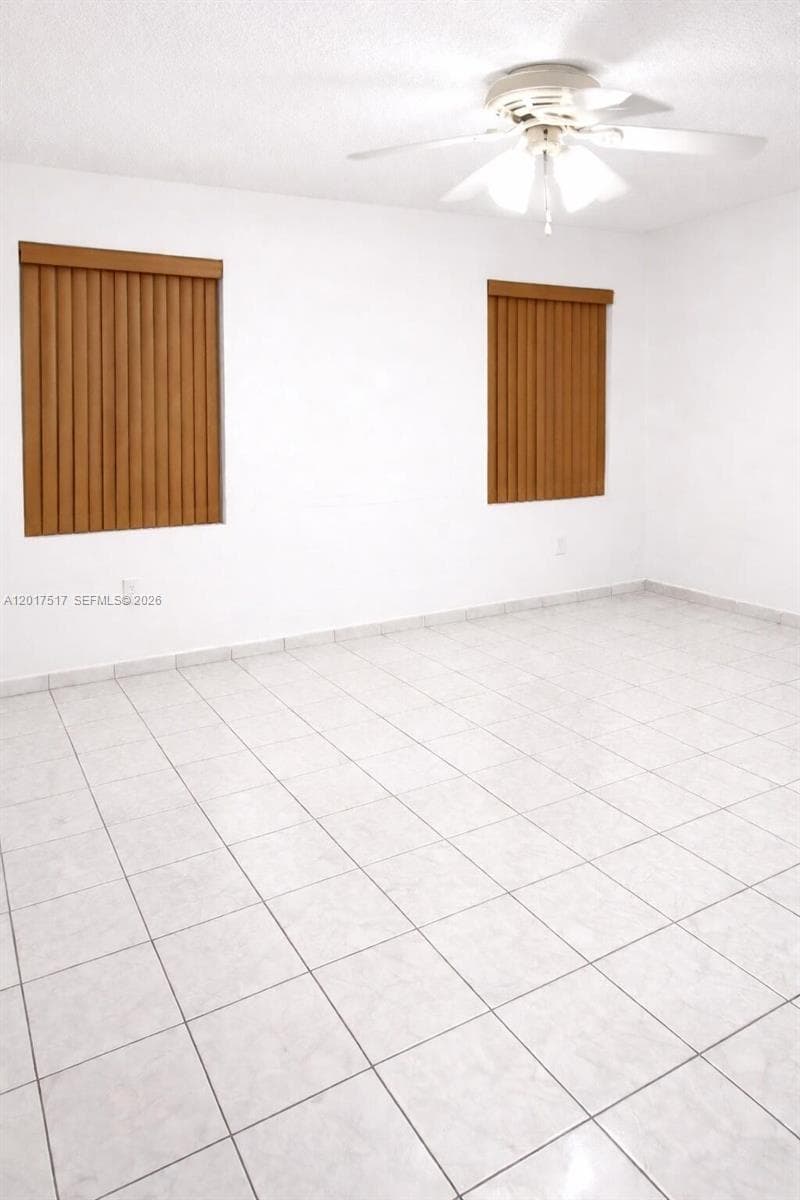 538 E 13th St, Hialeah, FL 33010 photo 4