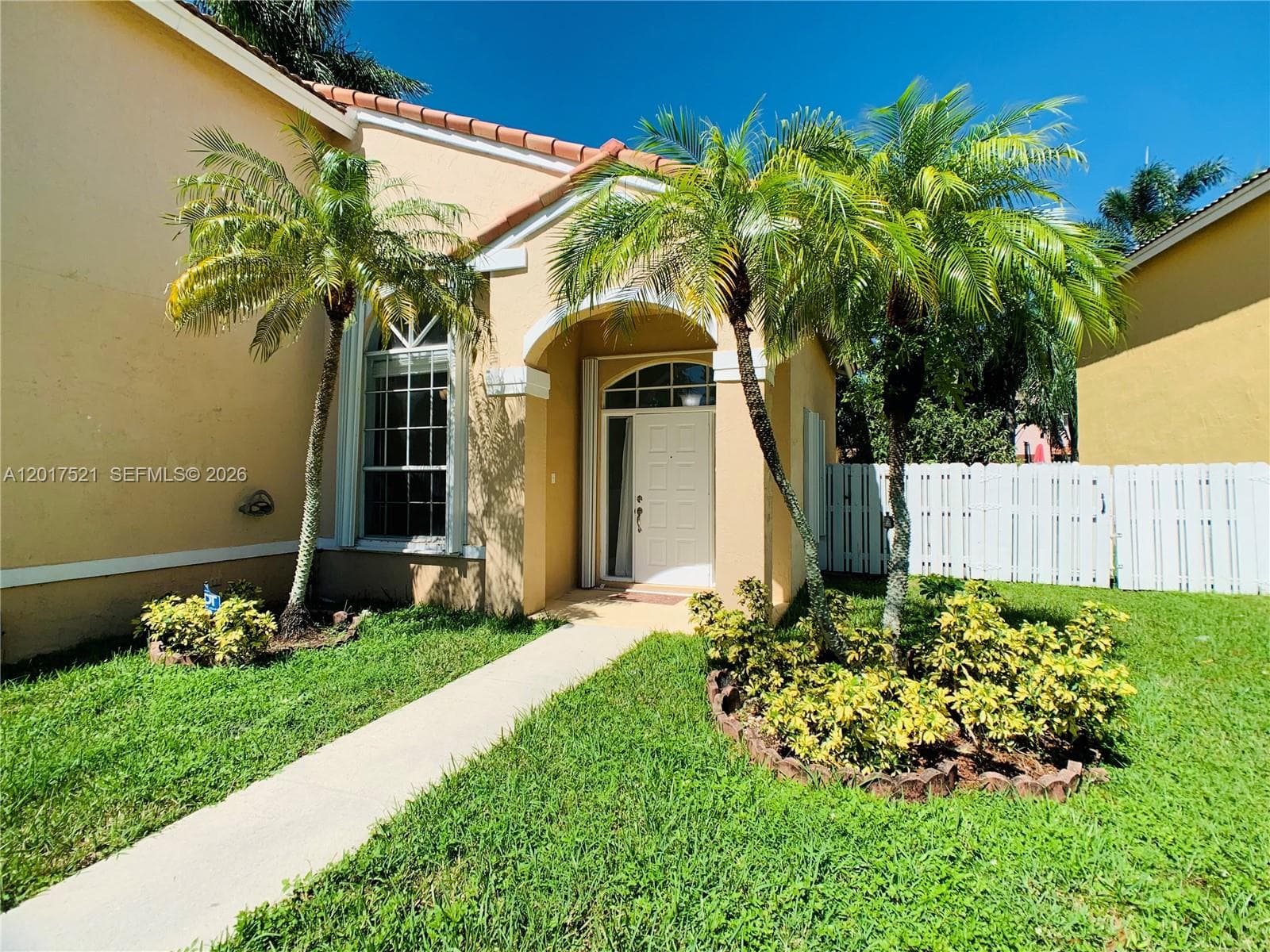 18801 NW 12th St # 18801, Pembroke Pines, FL 33029 photo 2