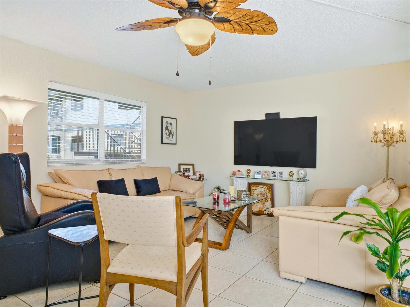 202 Brittany E, Delray Beach, FL 33446 photo 5