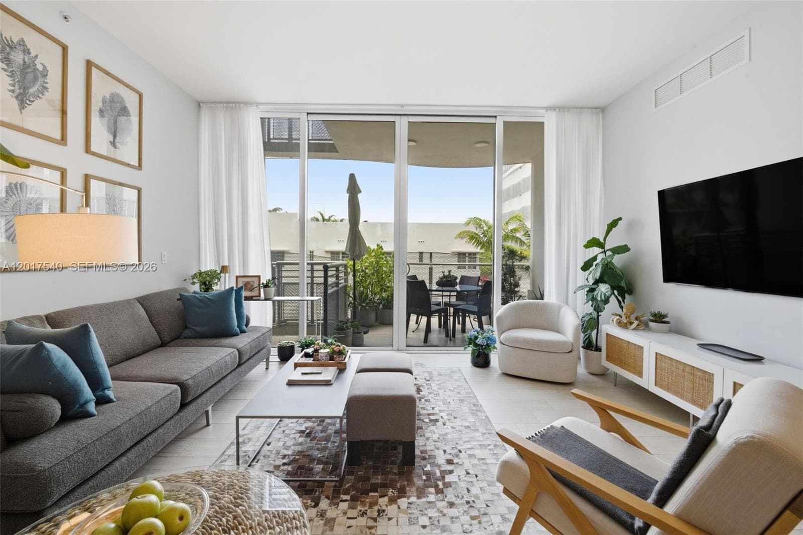 2100 Park Ave # 302, Miami Beach, FL 33139 photo 3