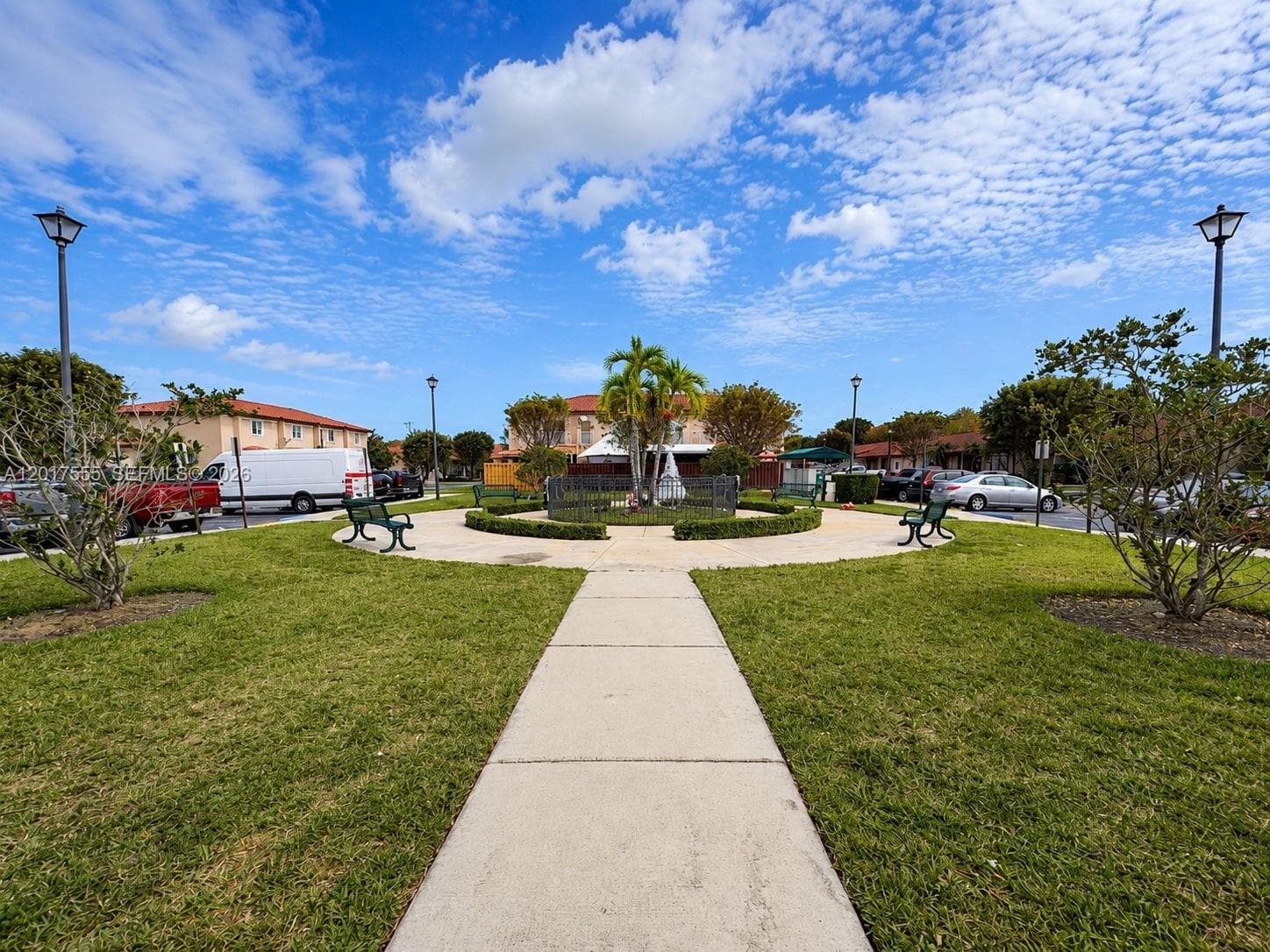 17184 SW 138th Ct, Miami, FL 33177 photo 4