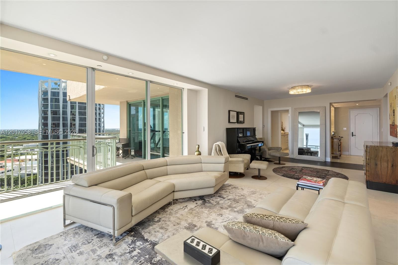 The Ritz-Carlton Coconut Grove photo 2