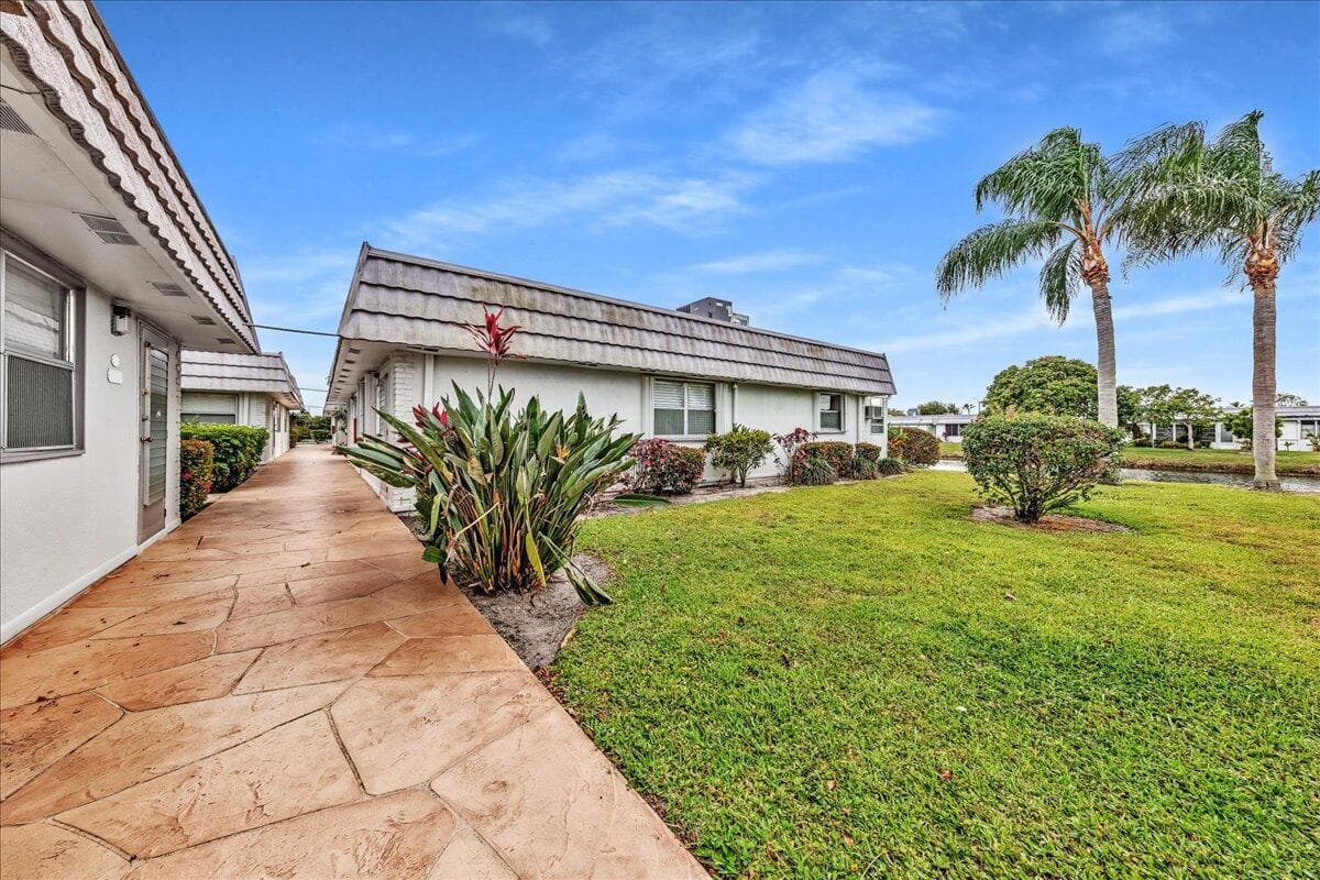 150 Valencia Boulevard # G, Delray Beach, FL 33446 photo 3