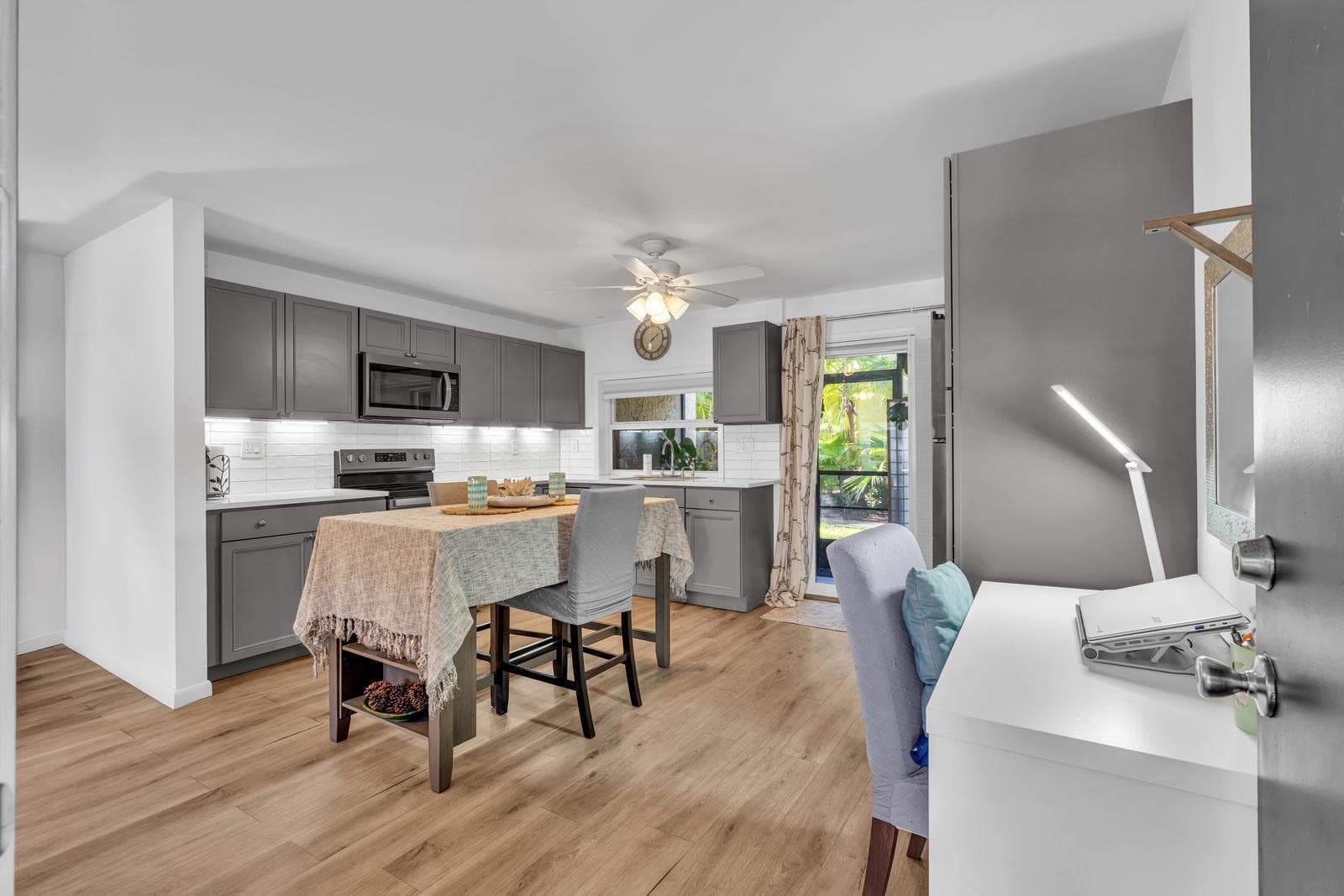 5314 NE 6 Avenue # E20, Oakland Park, FL 33334 photo 4