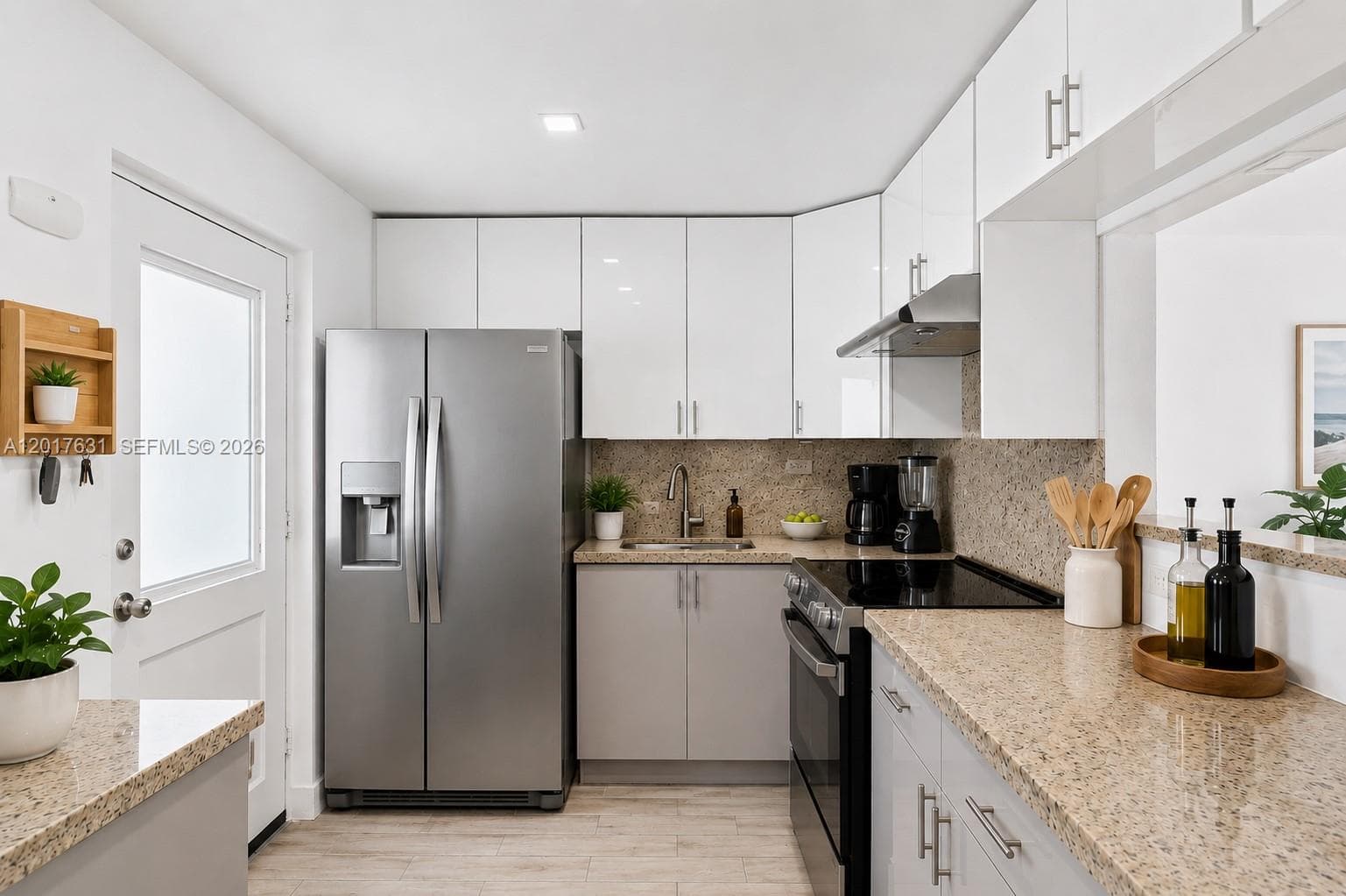 7850 Byron Ave # 702, Miami Beach, FL 33141 photo 3