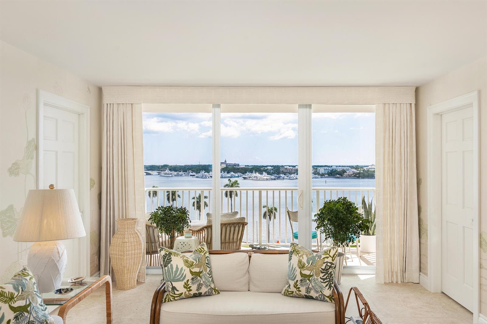 1801 S Flagler Drive # 1007, West Palm Beach, FL 33401 photo 2