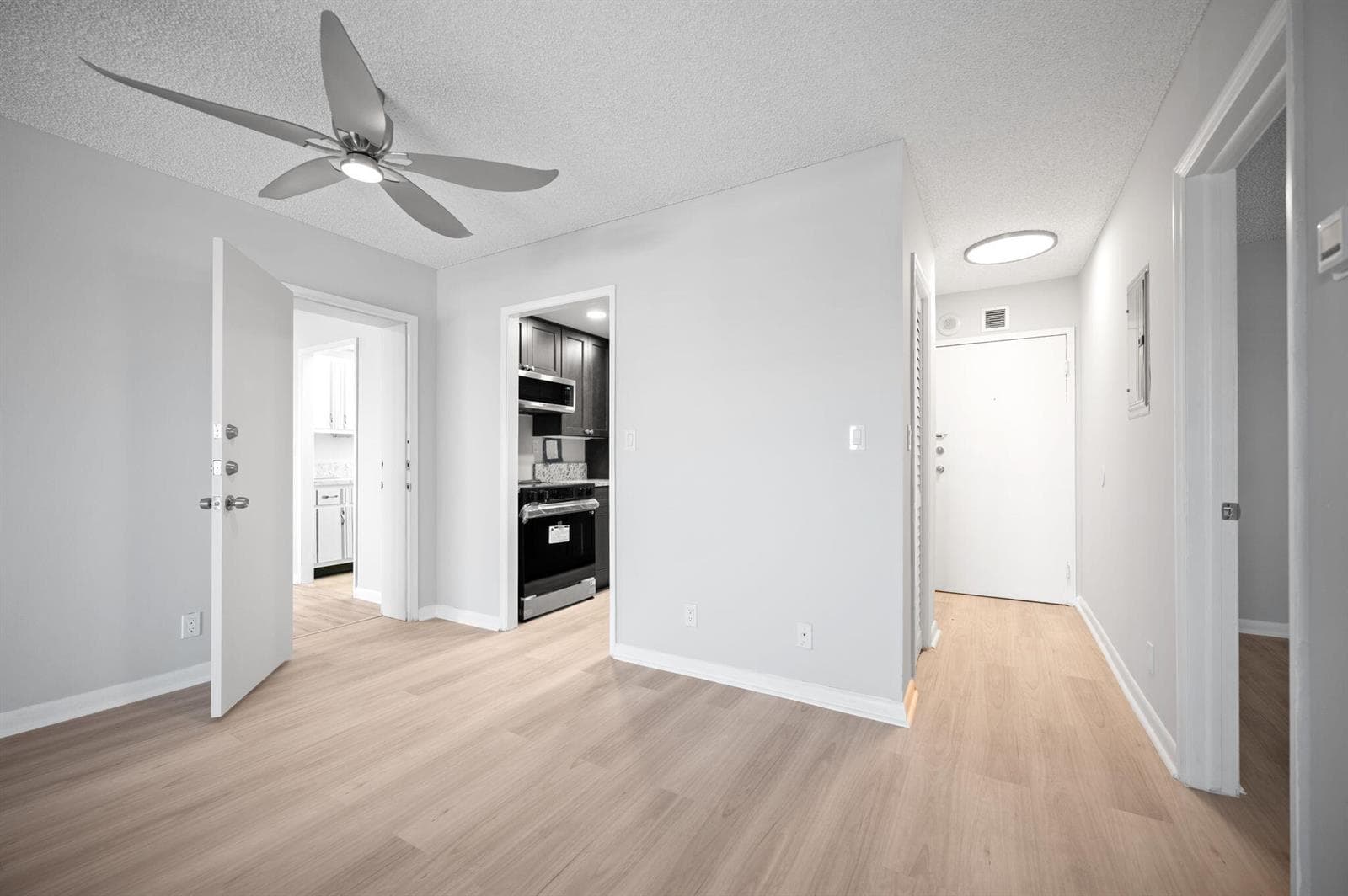 900 NE 18th Avenue # 1407, Fort Lauderdale, FL 33304 photo 3
