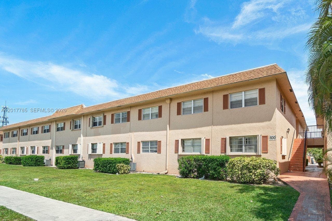 500 SW 2nd Ave # 2150, Boca Raton, FL 33432 photo 2