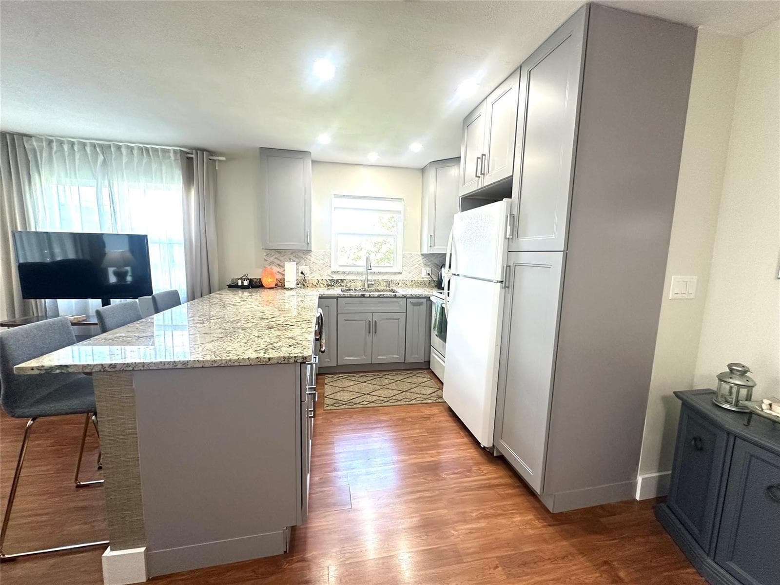 528 Tilford X, Deerfield Beach, FL 33442 photo 2